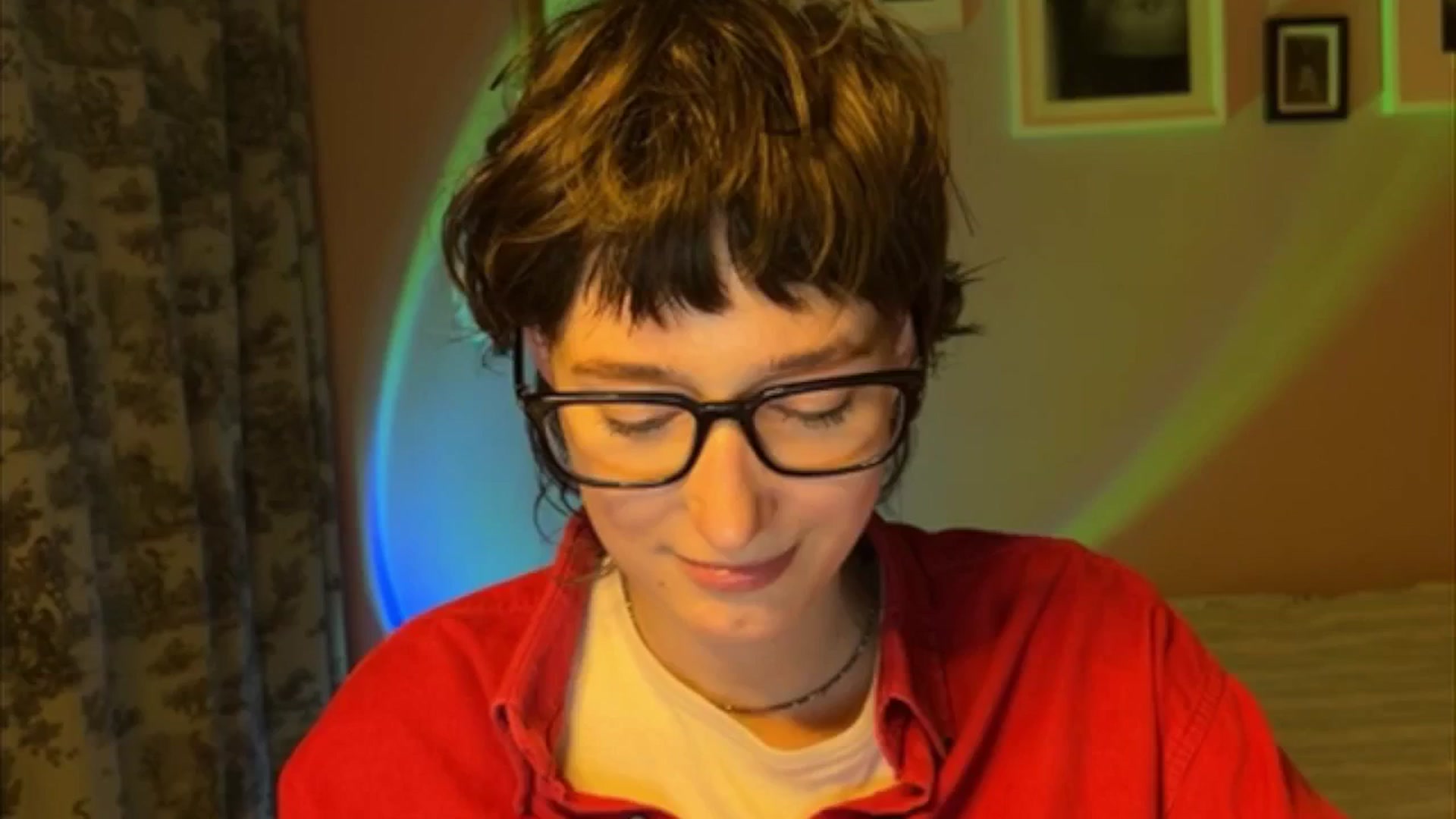 Gallery image thumbnail from LoooneyTunes's myfreecams stream on, 05/30/2025, 20:11 image 19 of 20