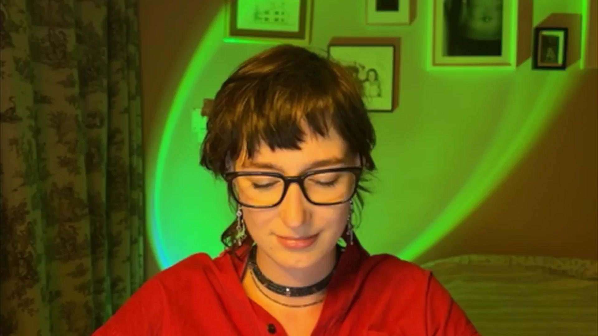 Gallery image thumbnail from LoooneyTunes's myfreecams stream on, 05/31/2025, 21:09 image 19 of 20