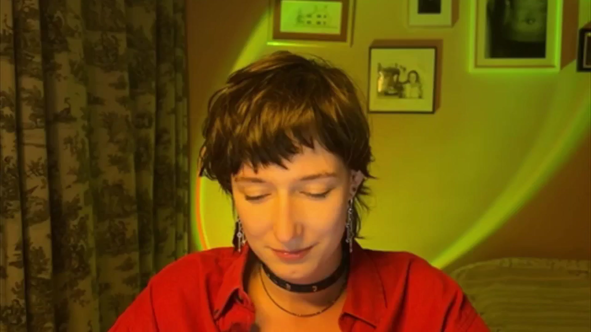 Gallery image thumbnail from LoooneyTunes's myfreecams stream on, 05/31/2025, 21:09 image 2 of 20