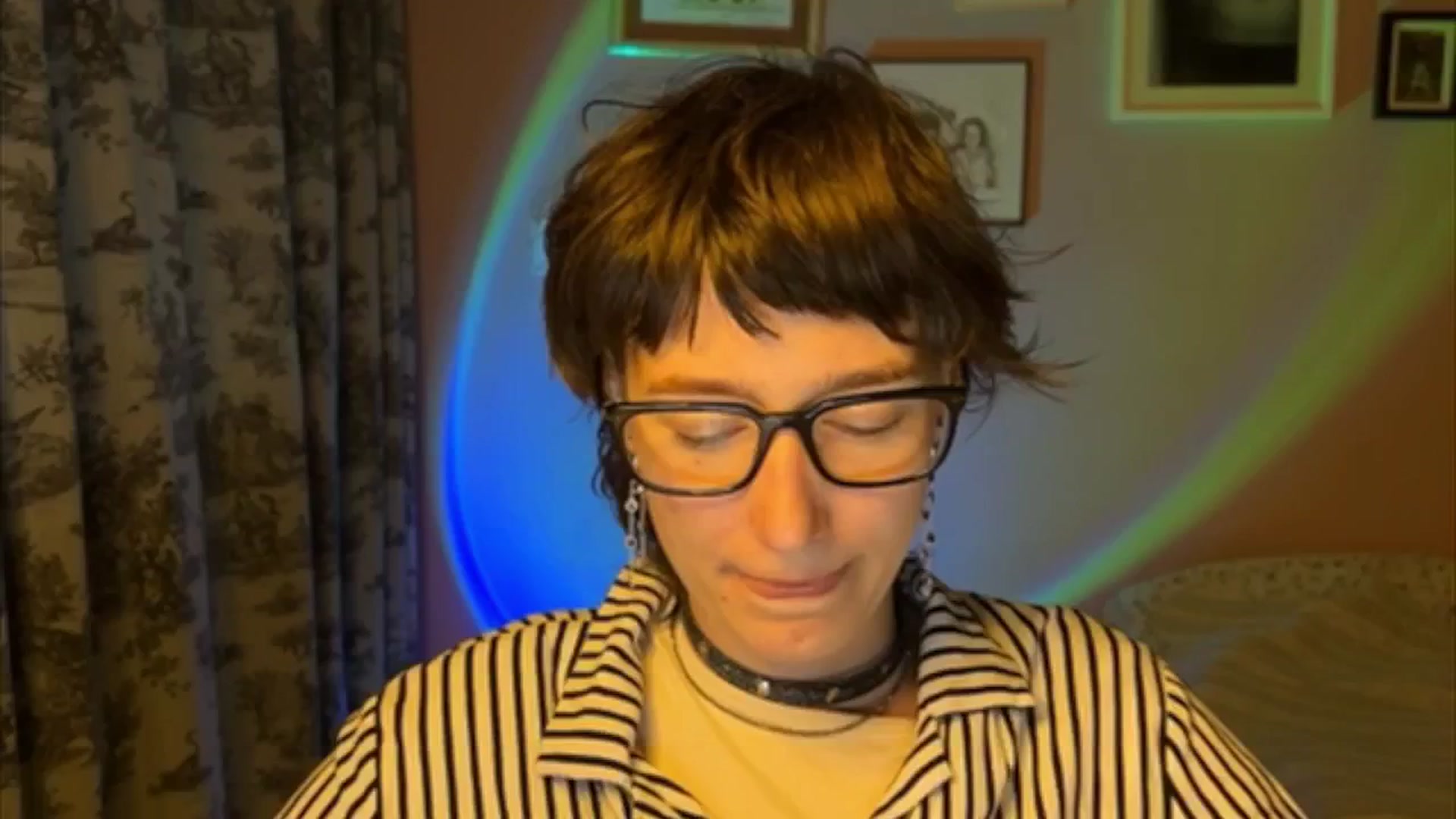 Gallery image thumbnail from LoooneyTunes's myfreecams stream on, 06/02/2025, 19:09 image 4 of 20