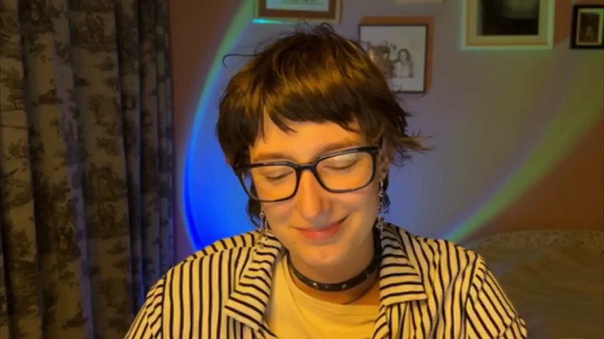 Gallery image thumbnail from LoooneyTunes's myfreecams stream on, 06/02/2025, 19:09 image 8 of 20