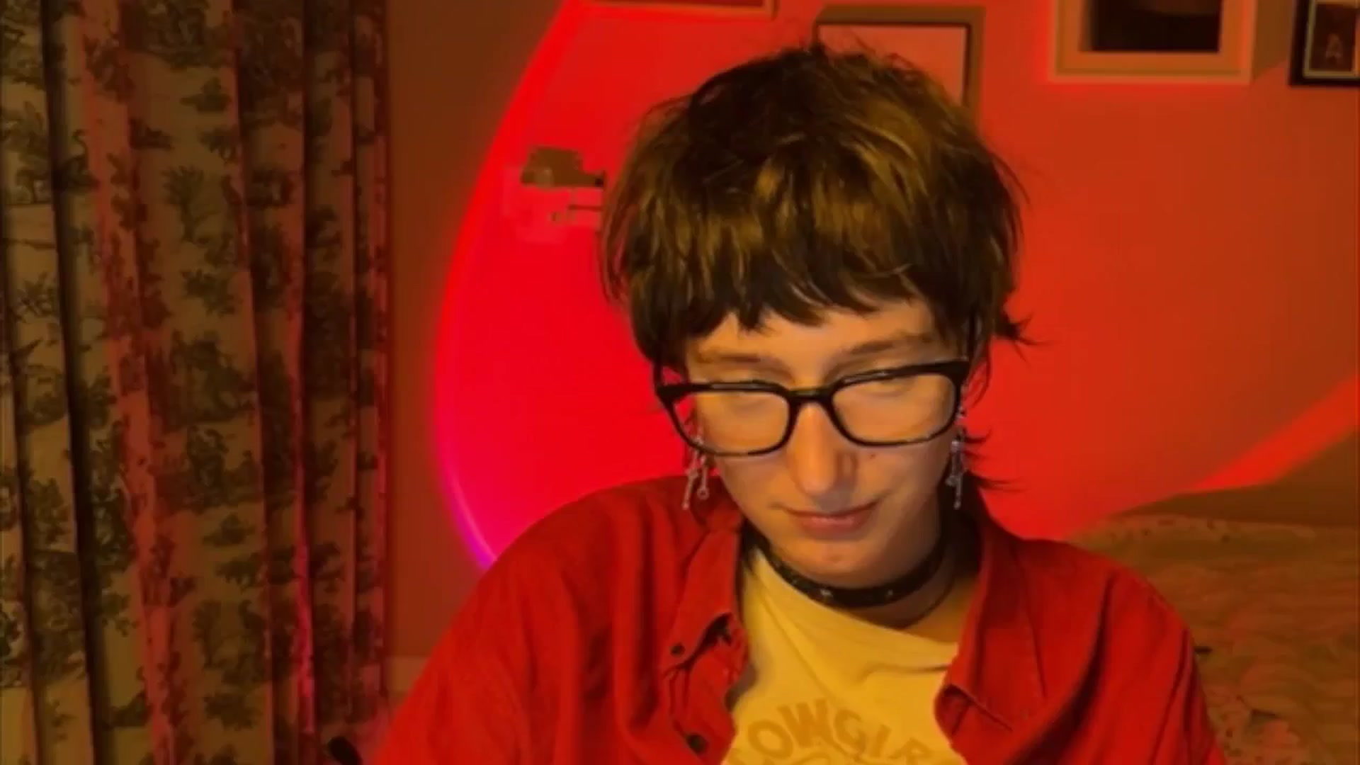 Gallery image thumbnail from LoooneyTunes's myfreecams stream on, 06/05/2025, 22:23 image 9 of 20