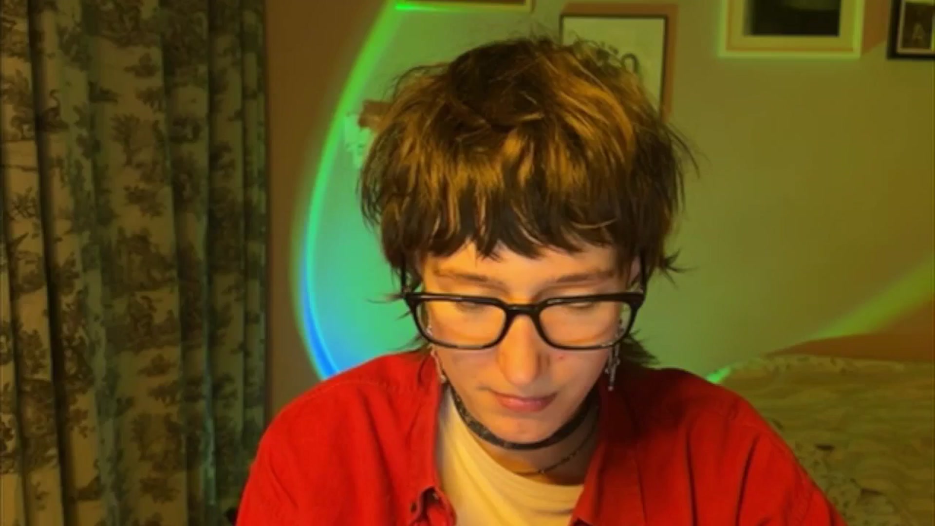 Gallery image thumbnail from LoooneyTunes's myfreecams stream on, 06/05/2025, 22:23 image 5 of 20