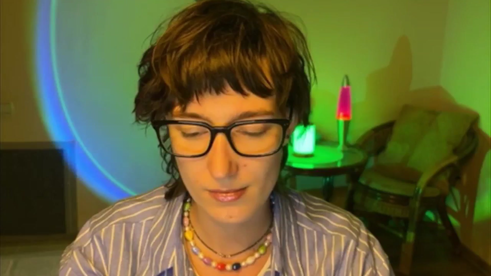 Gallery image thumbnail from LoooneyTunes's myfreecams stream on, 06/07/2025, 19:27 image 5 of 20