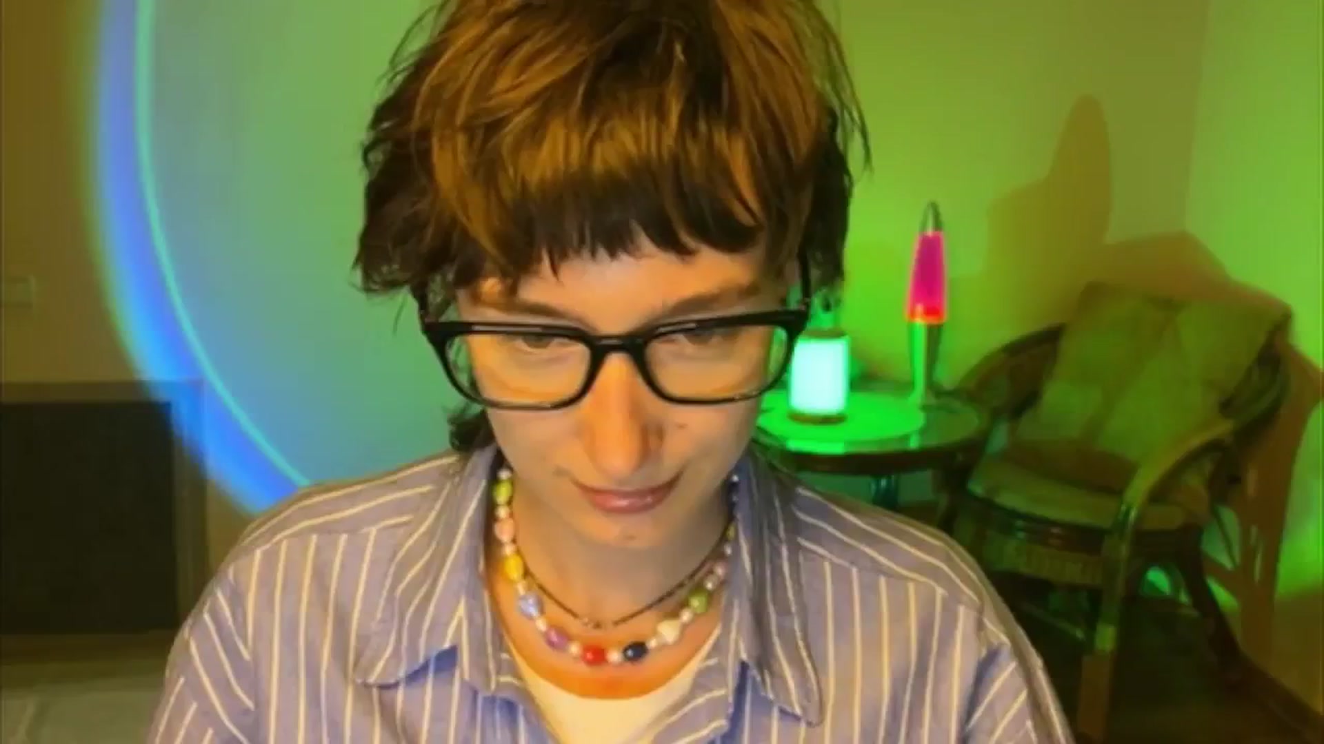 Gallery image thumbnail from LoooneyTunes's myfreecams stream on, 06/07/2025, 19:27 image 3 of 20