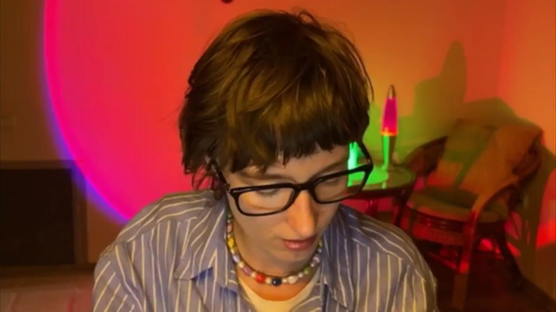 Gallery image thumbnail from LoooneyTunes's myfreecams stream on, 06/07/2025, 19:27 image 8 of 20