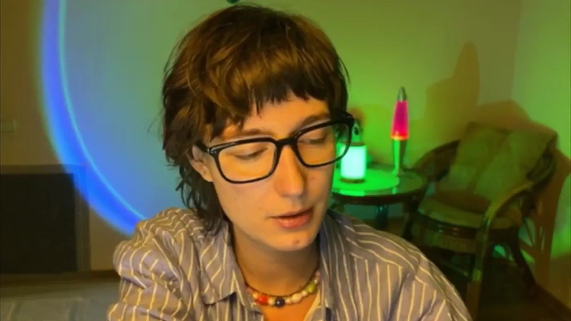 Gallery image thumbnail from LoooneyTunes's myfreecams stream on, 06/07/2025, 19:27 image 9 of 20