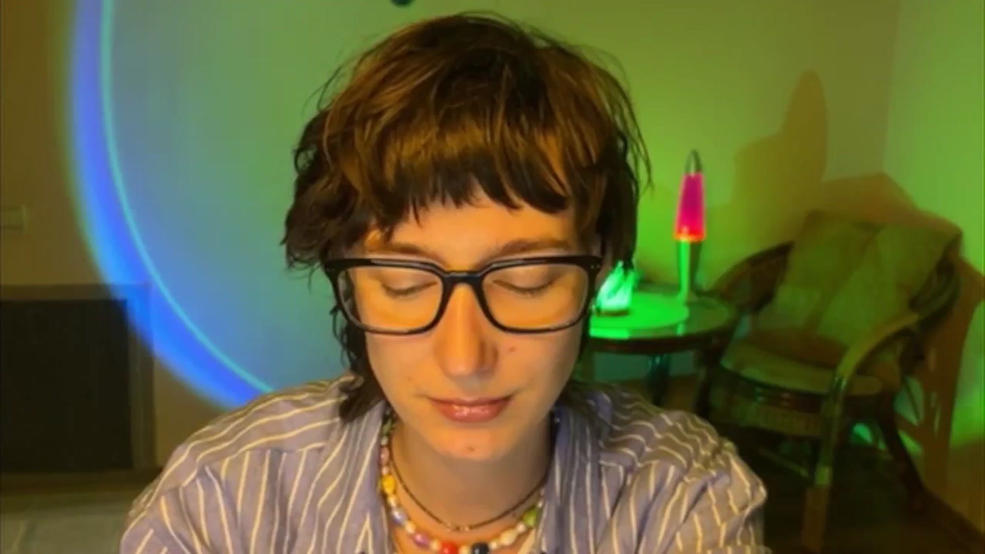 Gallery image thumbnail from LoooneyTunes's myfreecams stream on, 06/07/2025, 19:27 image 7 of 20