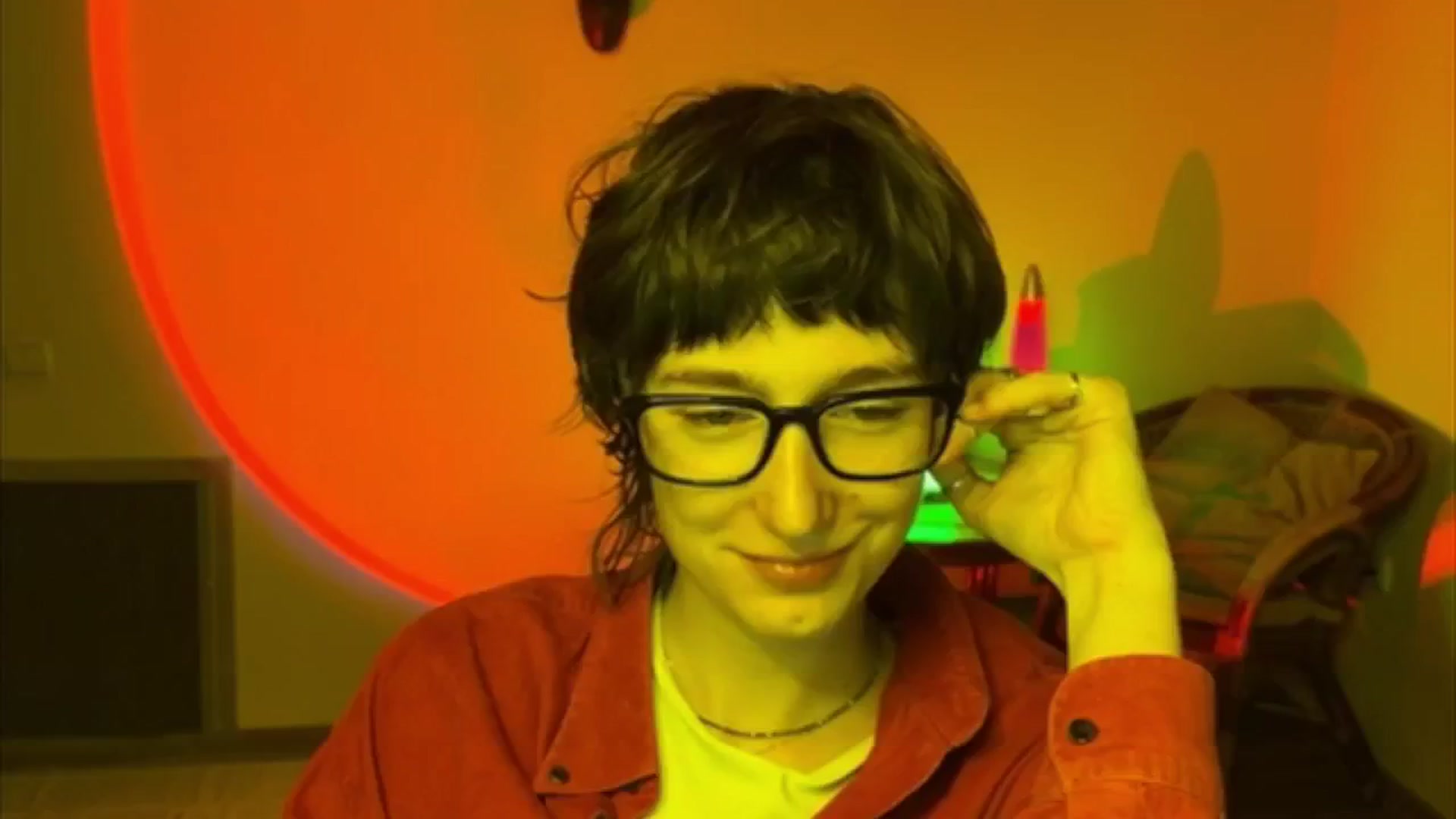 Gallery image thumbnail from LoooneyTunes's myfreecams stream on, 06/08/2025, 23:21 image 18 of 20