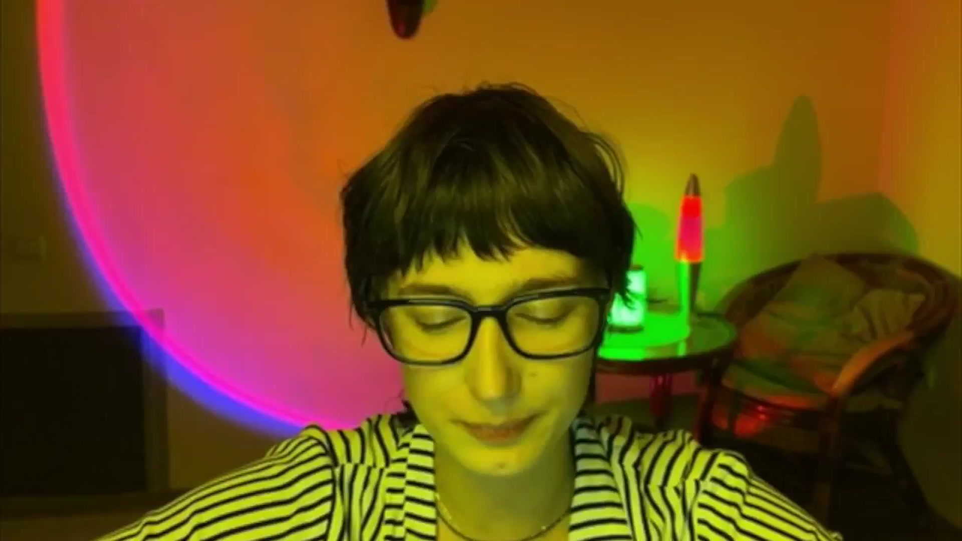Gallery image thumbnail from LoooneyTunes's myfreecams stream on, 06/09/2025, 22:21 image 5 of 20