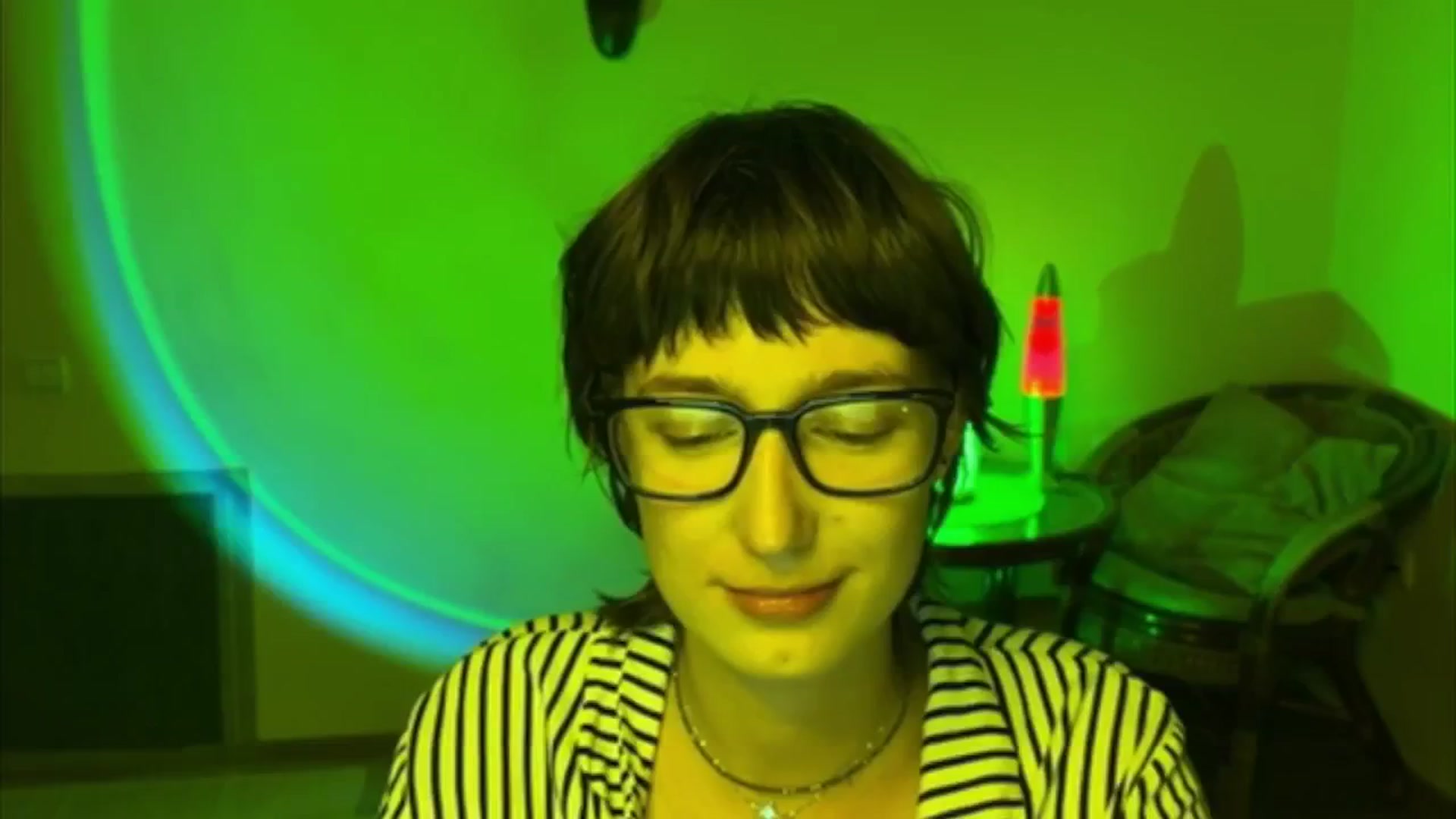 Gallery image thumbnail from LoooneyTunes's myfreecams stream on, 06/09/2025, 22:21 image 6 of 20