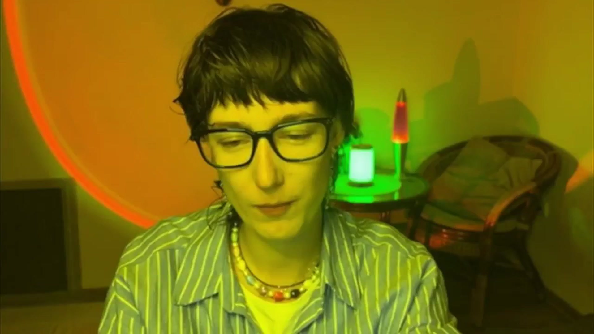 Gallery image thumbnail from LoooneyTunes's myfreecams stream on, 06/10/2025, 19:27 image 10 of 20