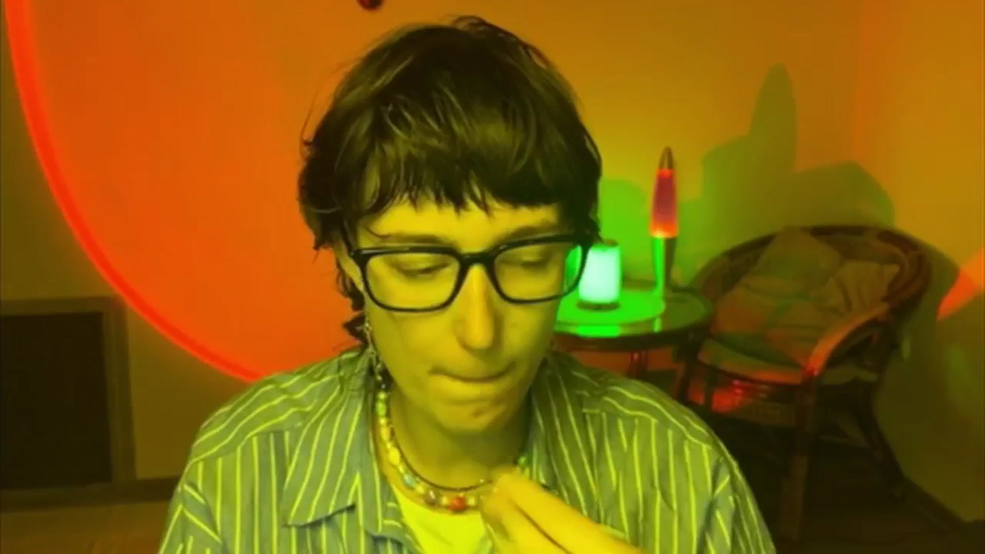 Gallery image thumbnail from LoooneyTunes's myfreecams stream on, 06/10/2025, 19:27 image 16 of 20