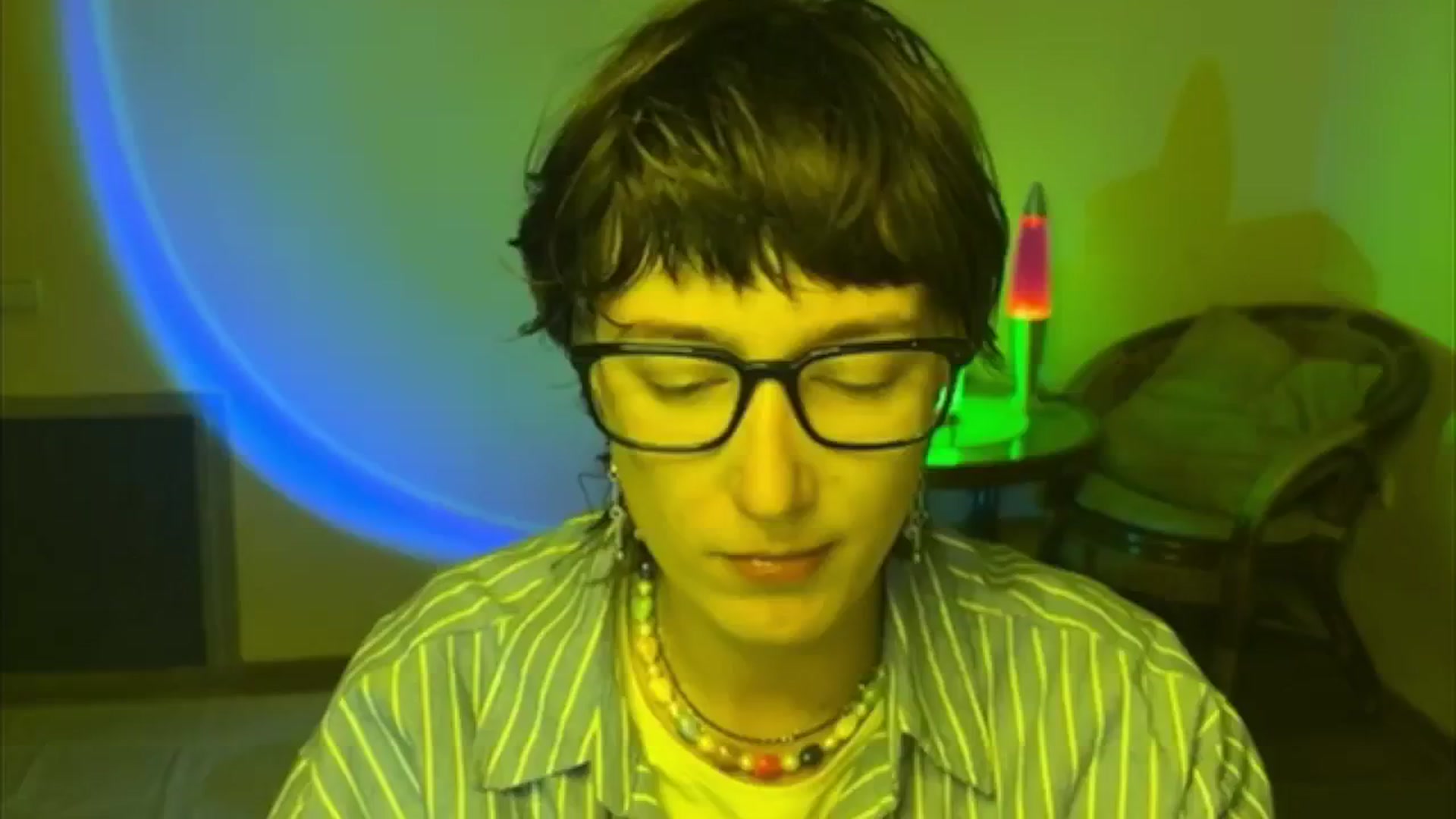 Gallery image thumbnail from LoooneyTunes's myfreecams stream on, 06/10/2025, 19:58 image 7 of 20