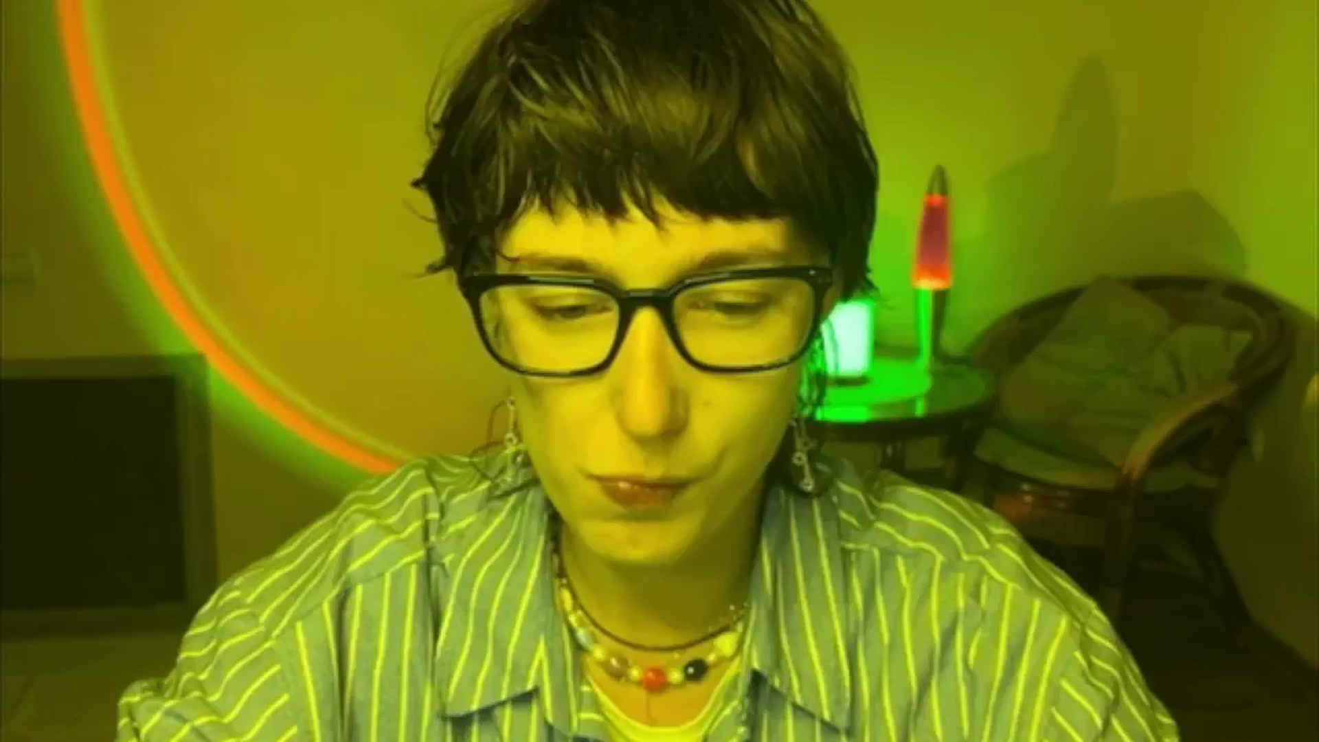 Gallery image thumbnail from LoooneyTunes's myfreecams stream on, 06/10/2025, 19:58 image 3 of 20
