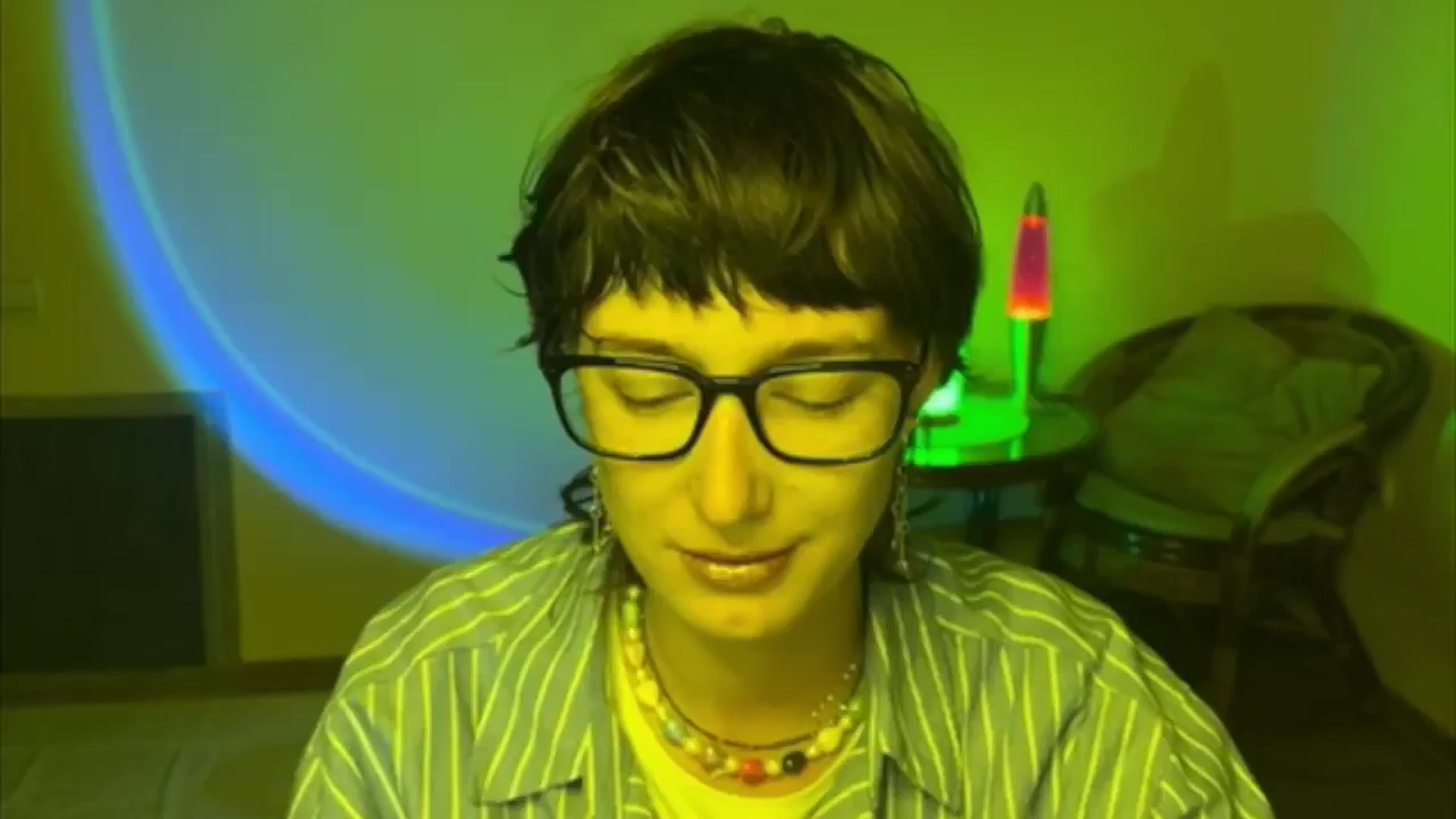 Gallery image thumbnail from LoooneyTunes's myfreecams stream on, 06/10/2025, 19:58 image 19 of 20