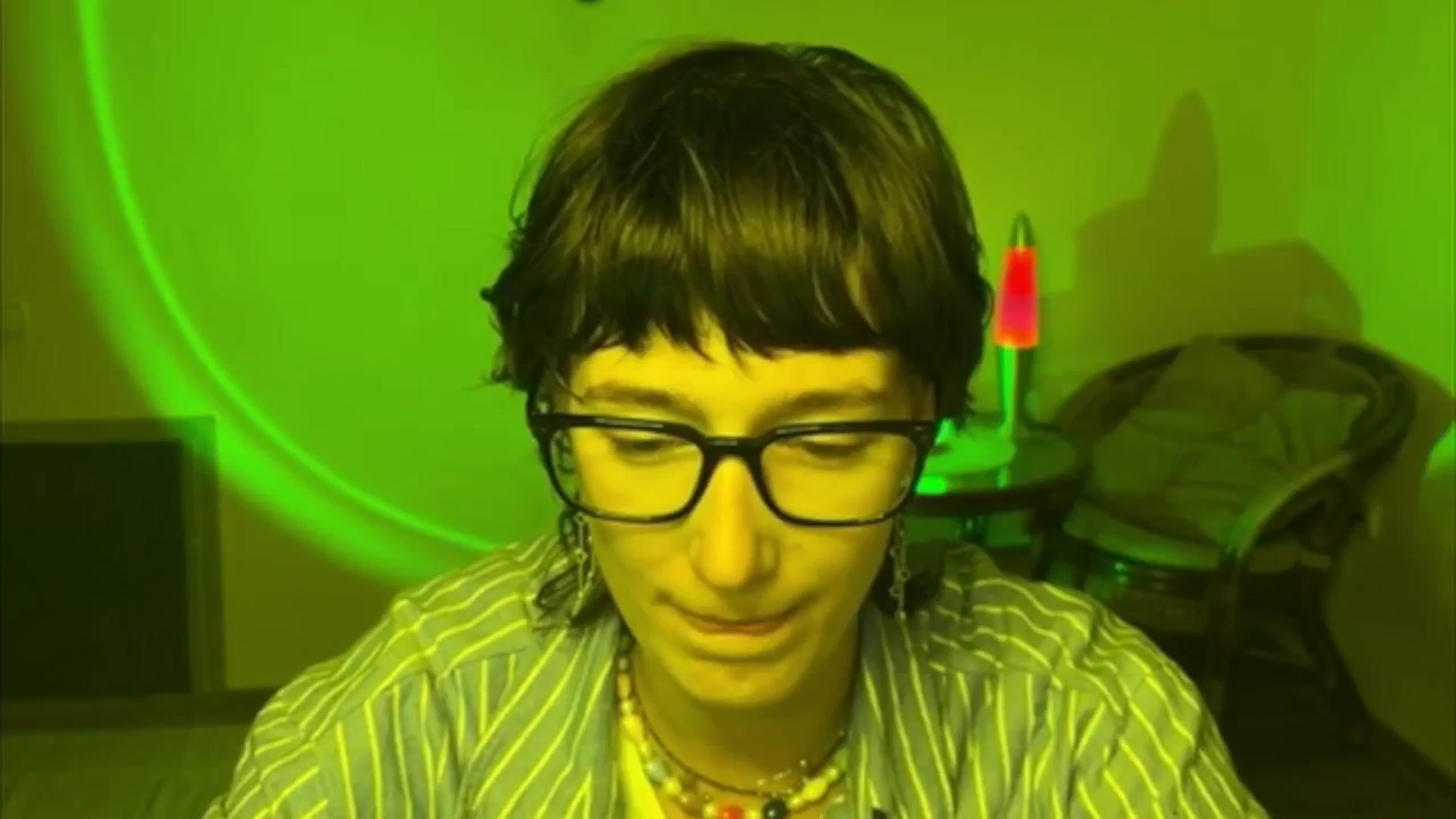 Gallery image thumbnail from LoooneyTunes's myfreecams stream on, 06/10/2025, 21:52 image 18 of 20