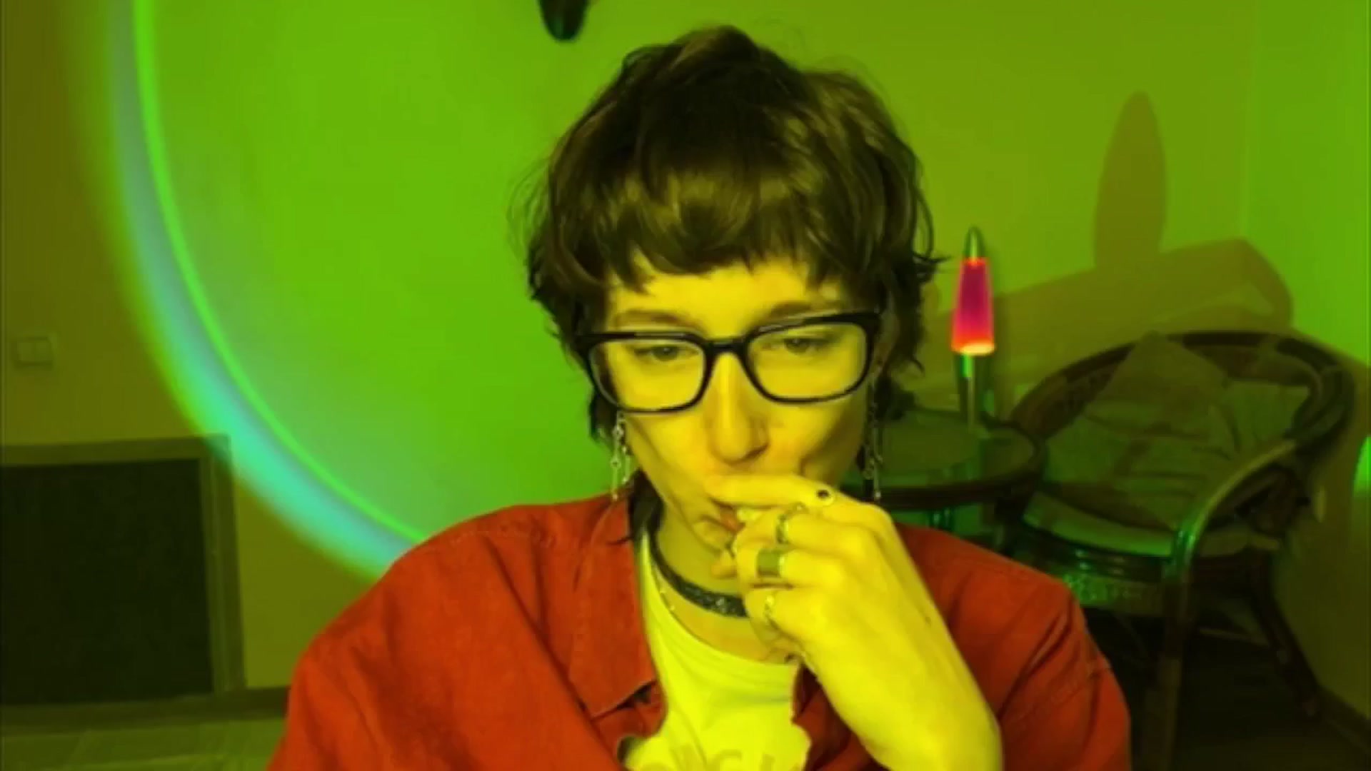 Gallery image thumbnail from LoooneyTunes's myfreecams stream on, 06/11/2025, 17:22 image 6 of 20