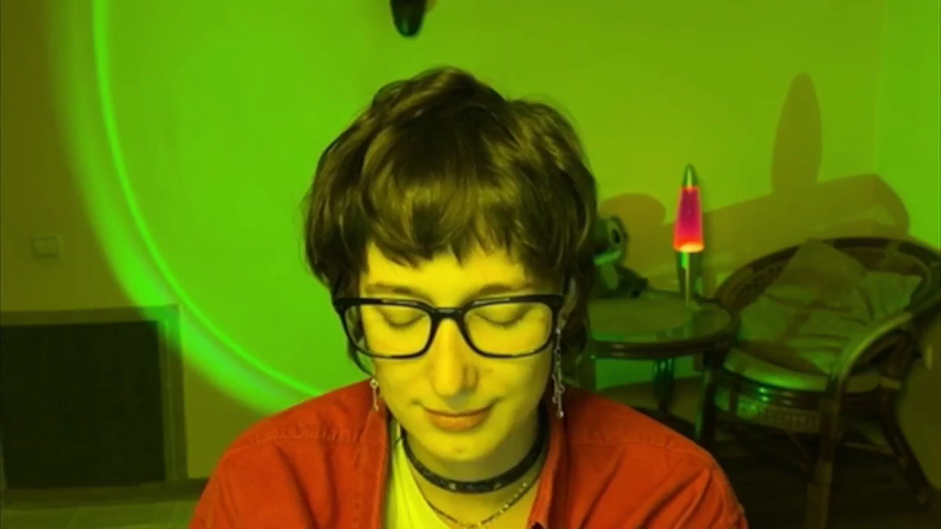 Gallery image thumbnail from LoooneyTunes's myfreecams stream on, 06/11/2025, 18:06 image 15 of 20