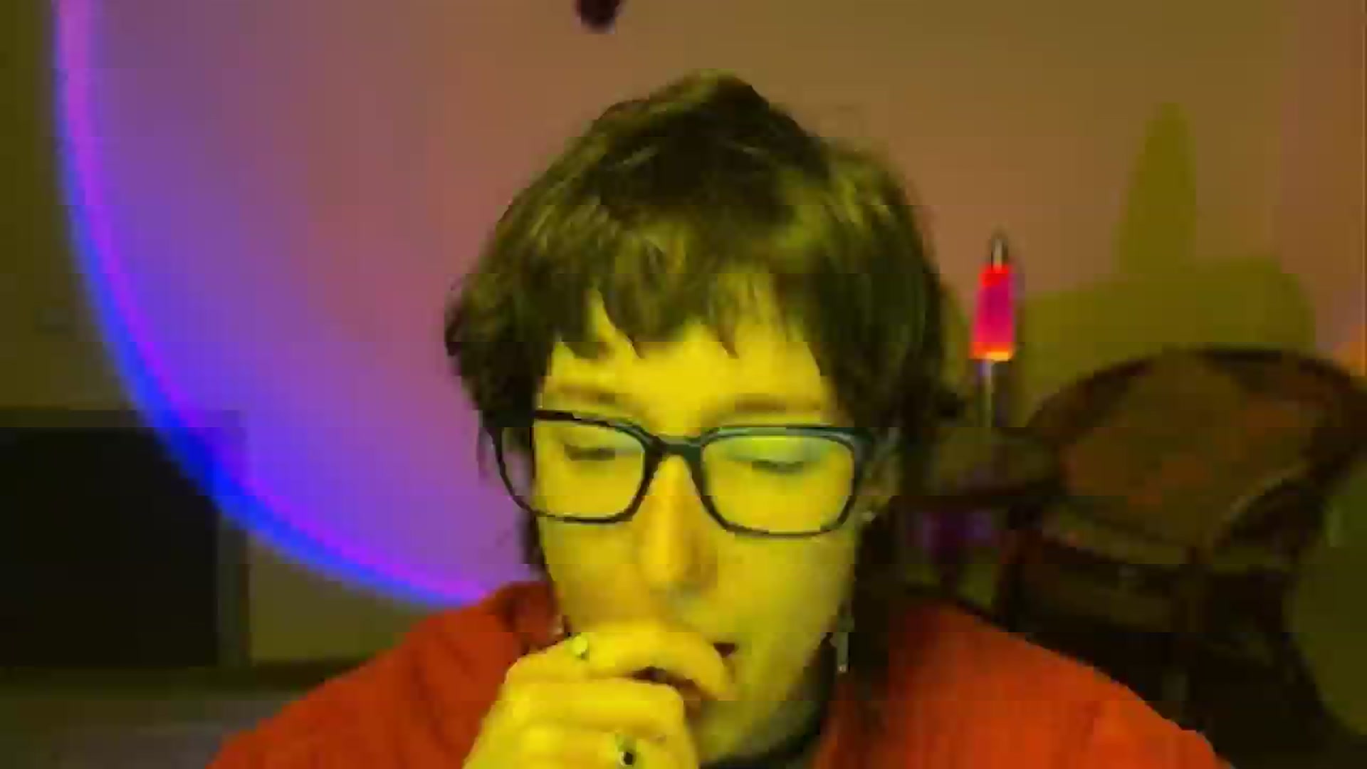 Gallery image thumbnail from LoooneyTunes's myfreecams stream on, 06/11/2025, 19:35 image 8 of 20