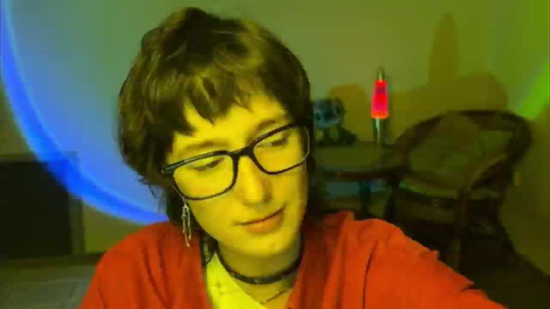Gallery image thumbnail from LoooneyTunes's myfreecams stream on, 06/11/2025, 20:07 image 17 of 20