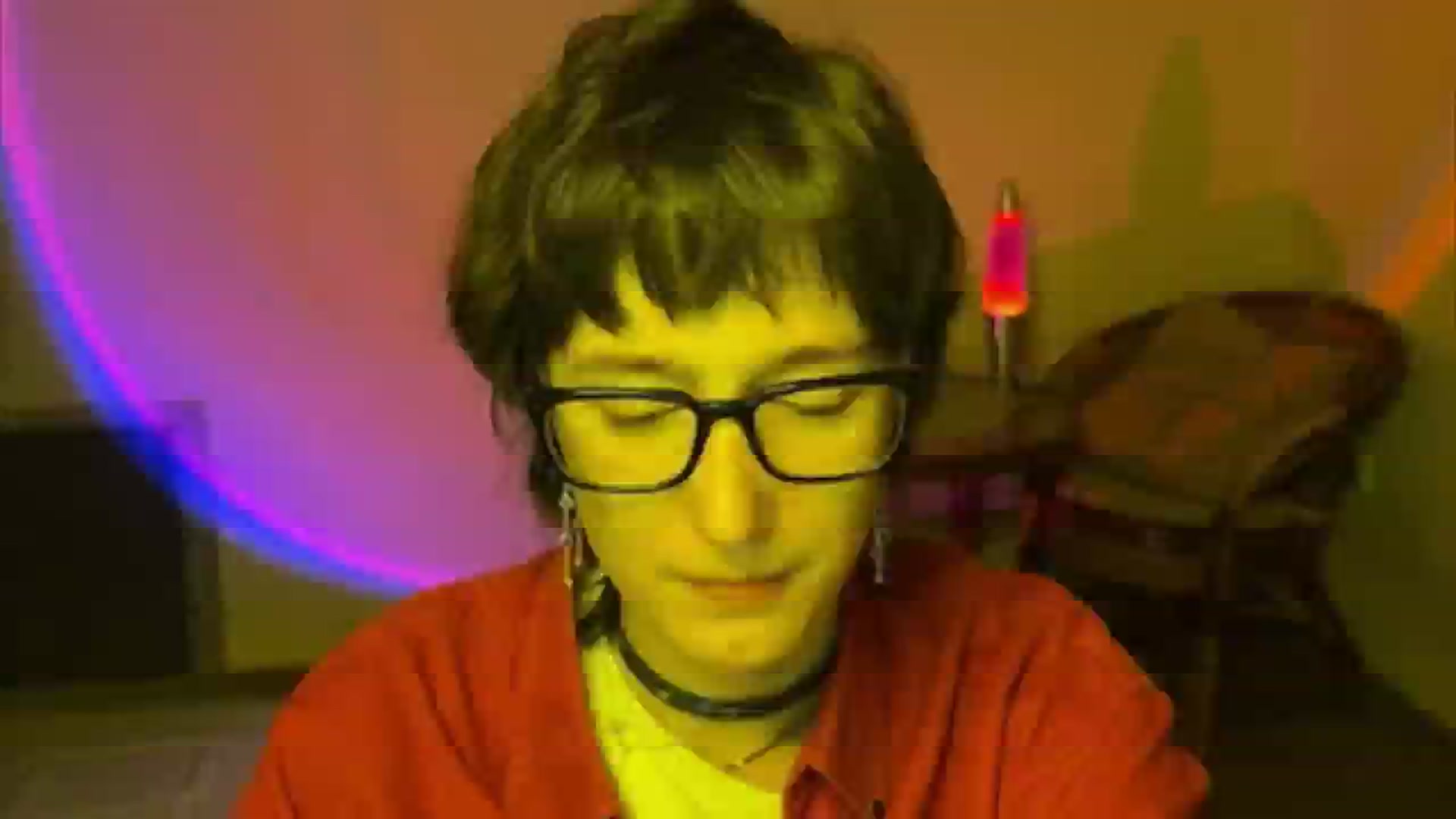 Gallery image thumbnail from LoooneyTunes's myfreecams stream on, 06/11/2025, 20:07 image 12 of 20