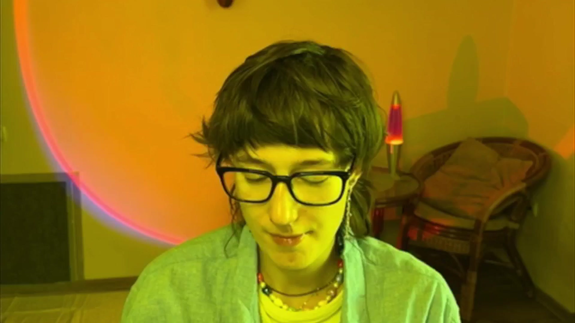 Gallery image thumbnail from LoooneyTunes's myfreecams stream on, 06/12/2025, 12:53 image 11 of 20