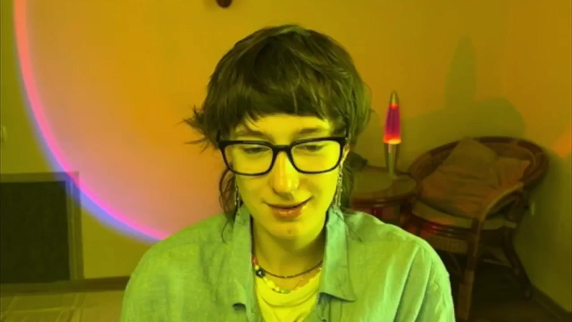 Gallery image thumbnail from LoooneyTunes's myfreecams stream on, 06/12/2025, 12:53 image 12 of 20