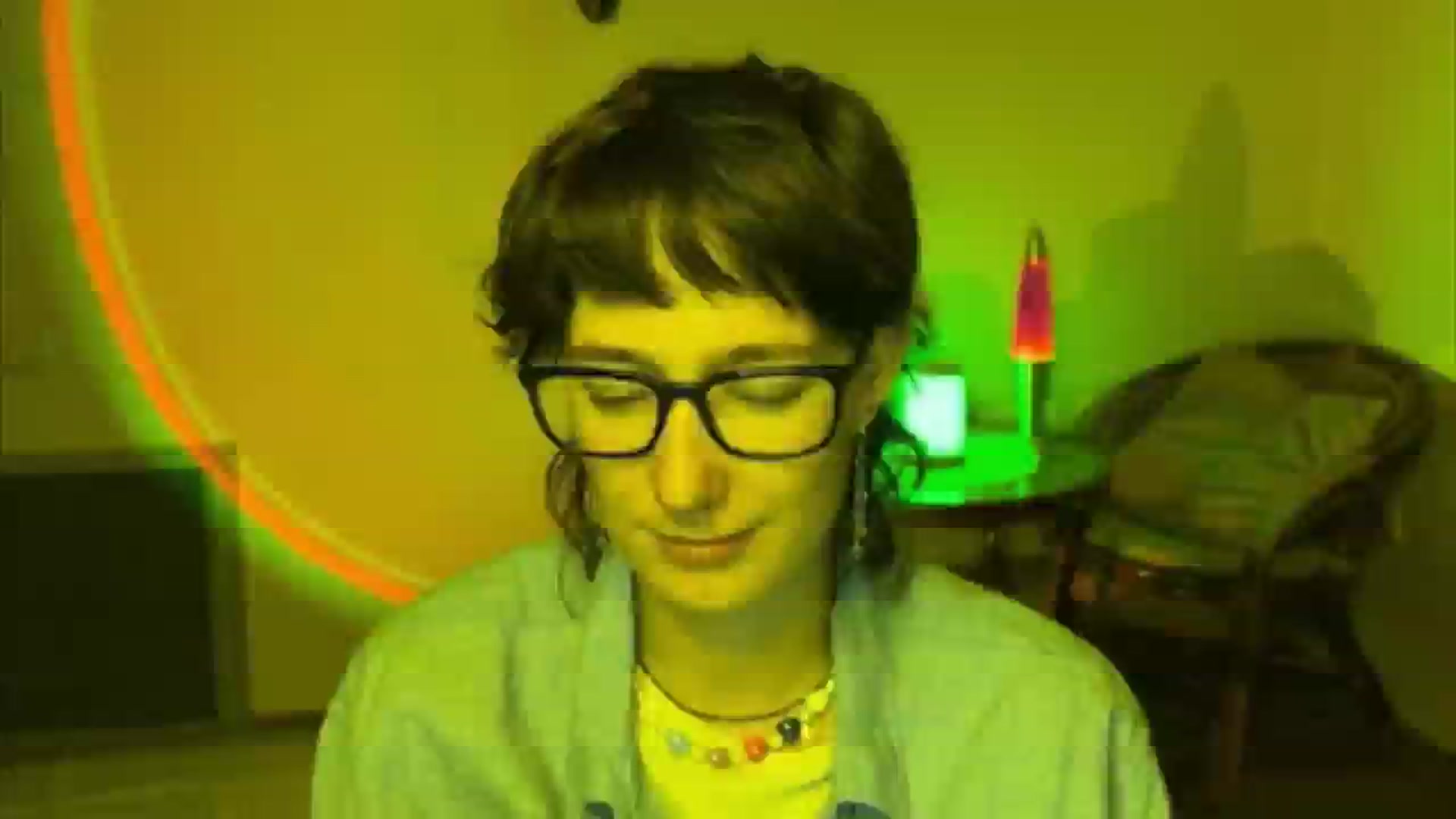 Gallery image thumbnail from LoooneyTunes's myfreecams stream on, 06/12/2025, 20:15 image 3 of 20