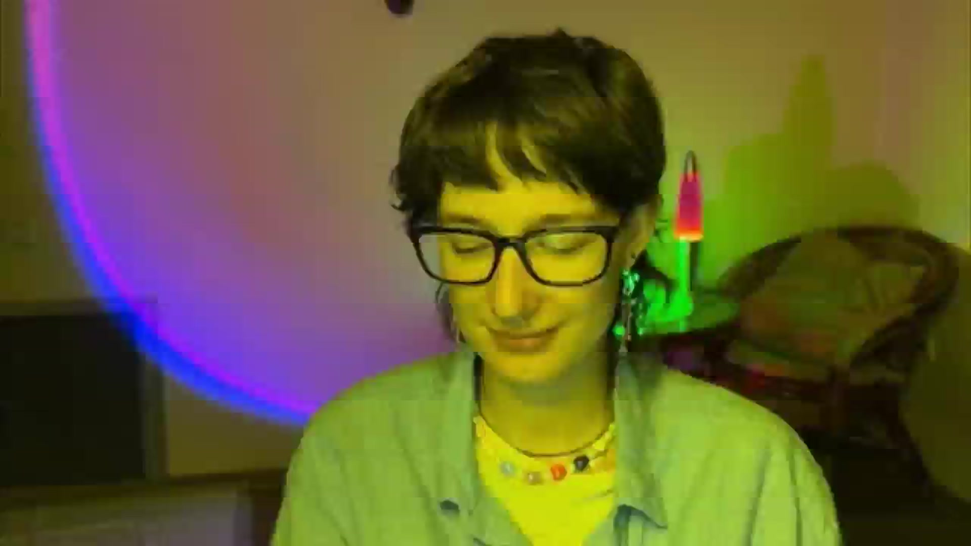 Gallery image thumbnail from LoooneyTunes's myfreecams stream on, 06/12/2025, 20:15 image 19 of 20