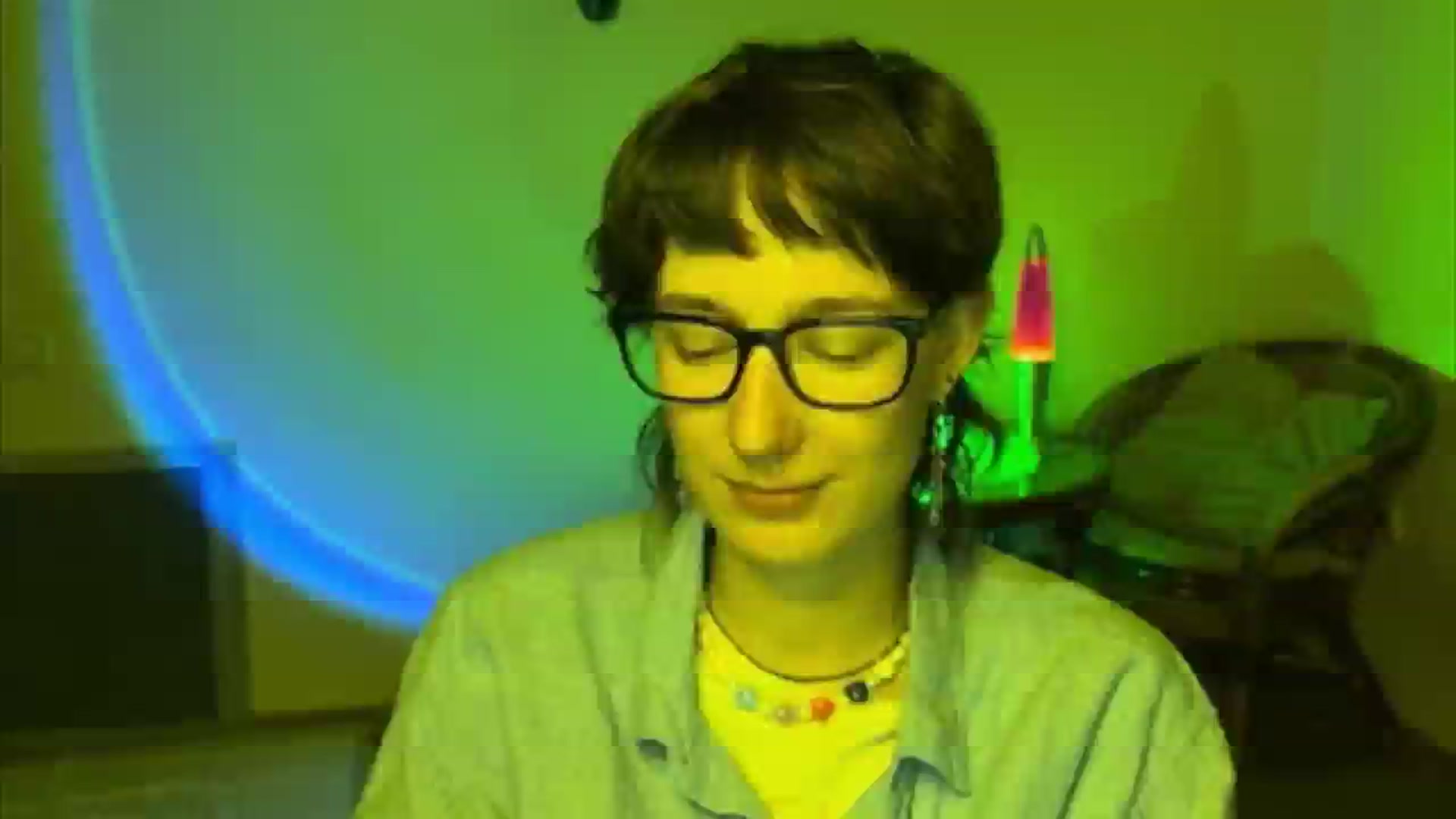 Gallery image thumbnail from LoooneyTunes's myfreecams stream on, 06/12/2025, 20:15 image 18 of 20