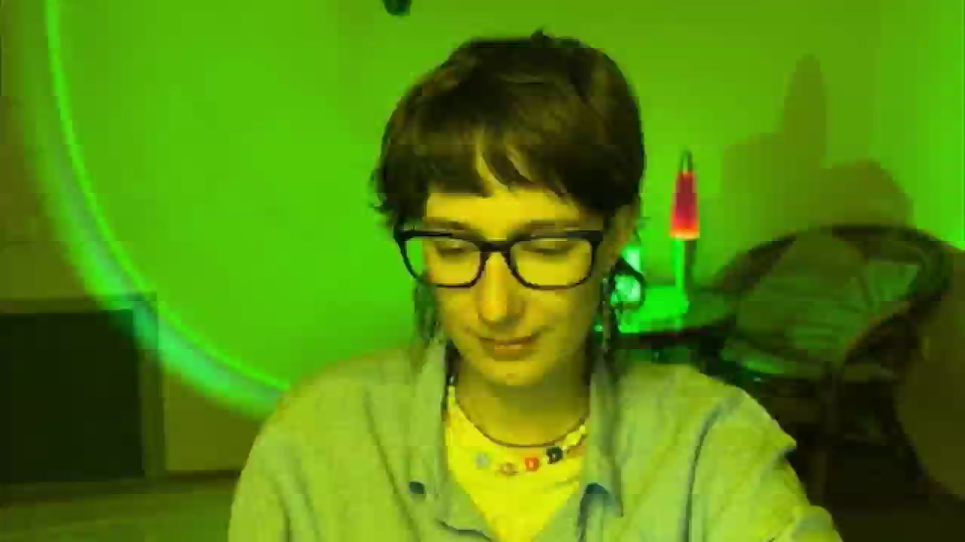 Gallery image thumbnail from LoooneyTunes's myfreecams stream on, 06/12/2025, 20:15 image 14 of 20