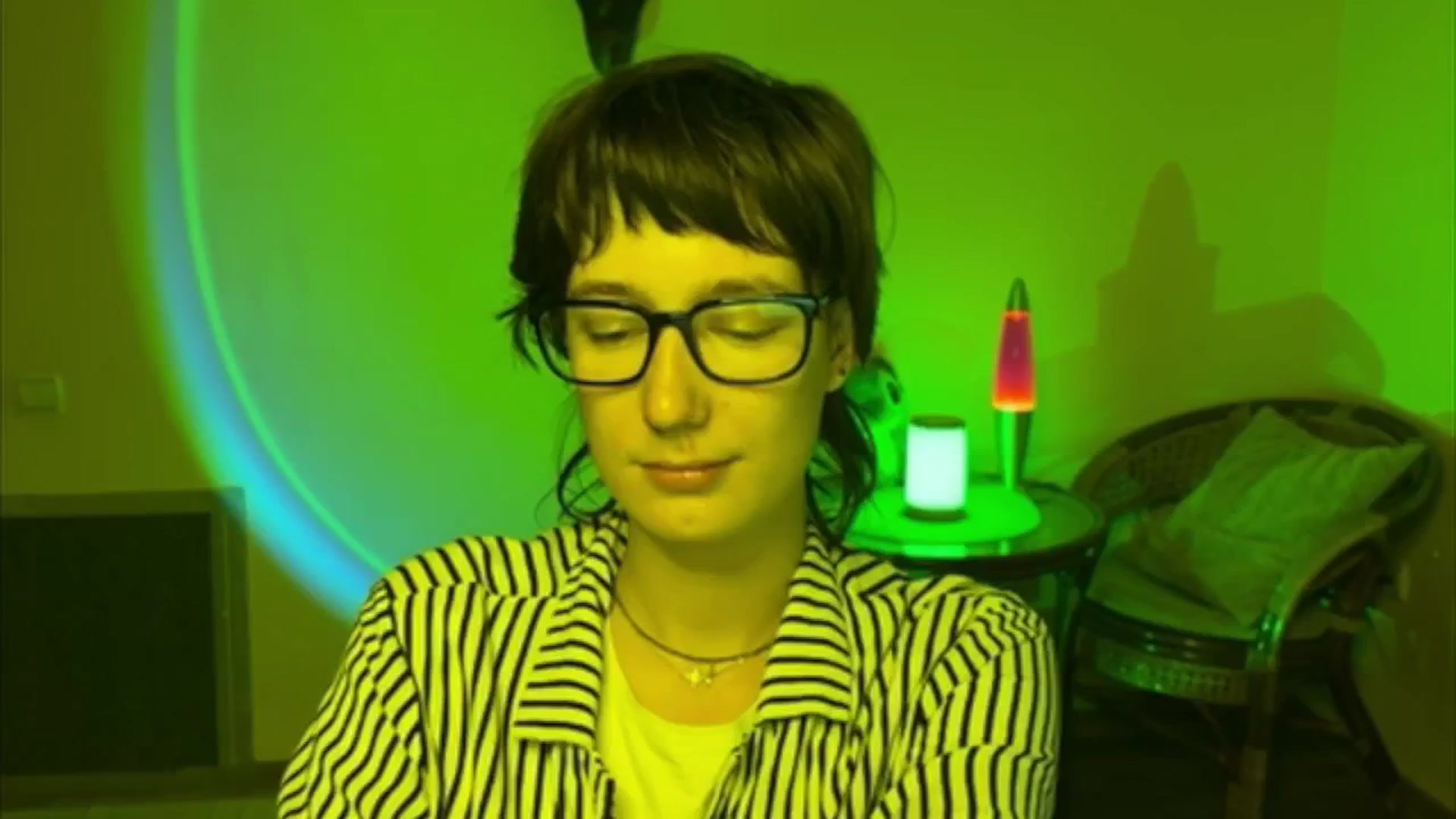 Gallery image thumbnail from LoooneyTunes's myfreecams stream on, 06/13/2025, 17:34 image 8 of 20