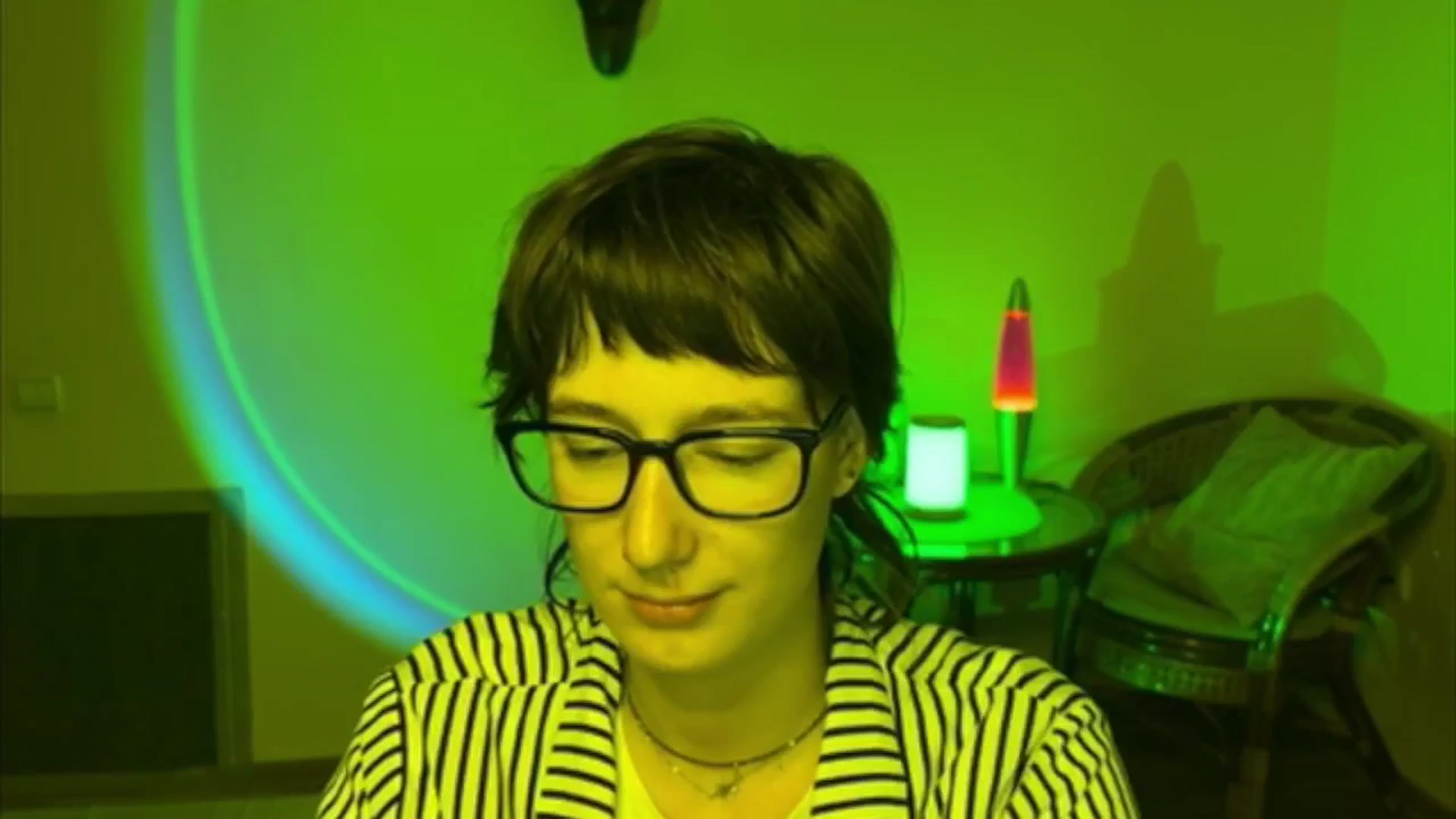 Gallery image thumbnail from LoooneyTunes's myfreecams stream on, 06/13/2025, 17:34 image 20 of 20
