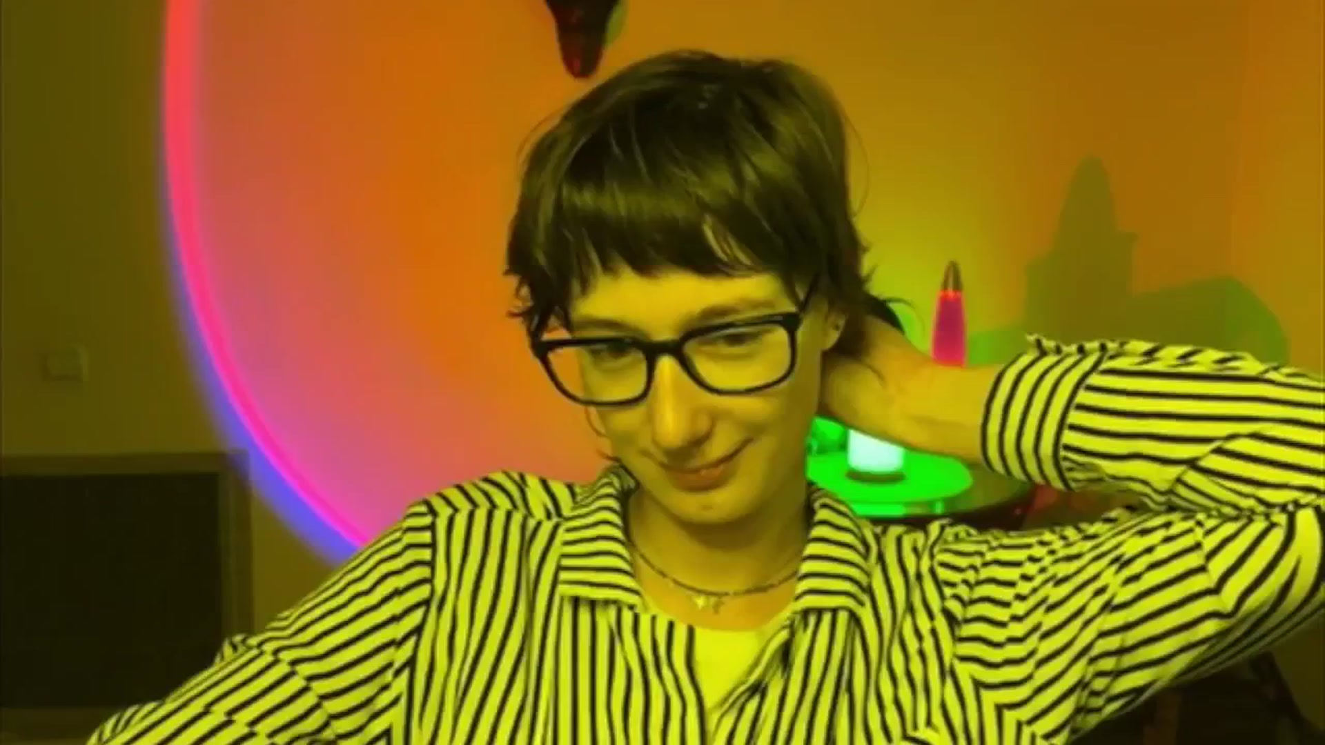 Gallery image thumbnail from LoooneyTunes's myfreecams stream on, 06/13/2025, 17:34 image 2 of 20