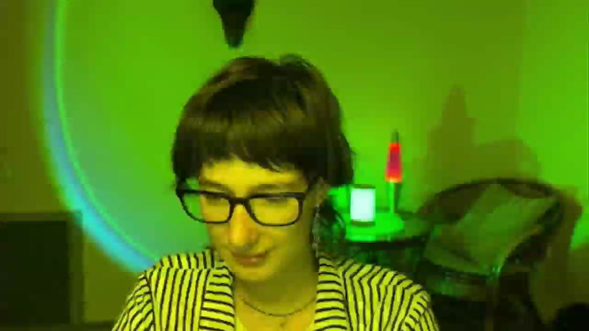 Gallery image thumbnail from LoooneyTunes's myfreecams stream on, 06/13/2025, 19:55 image 4 of 20