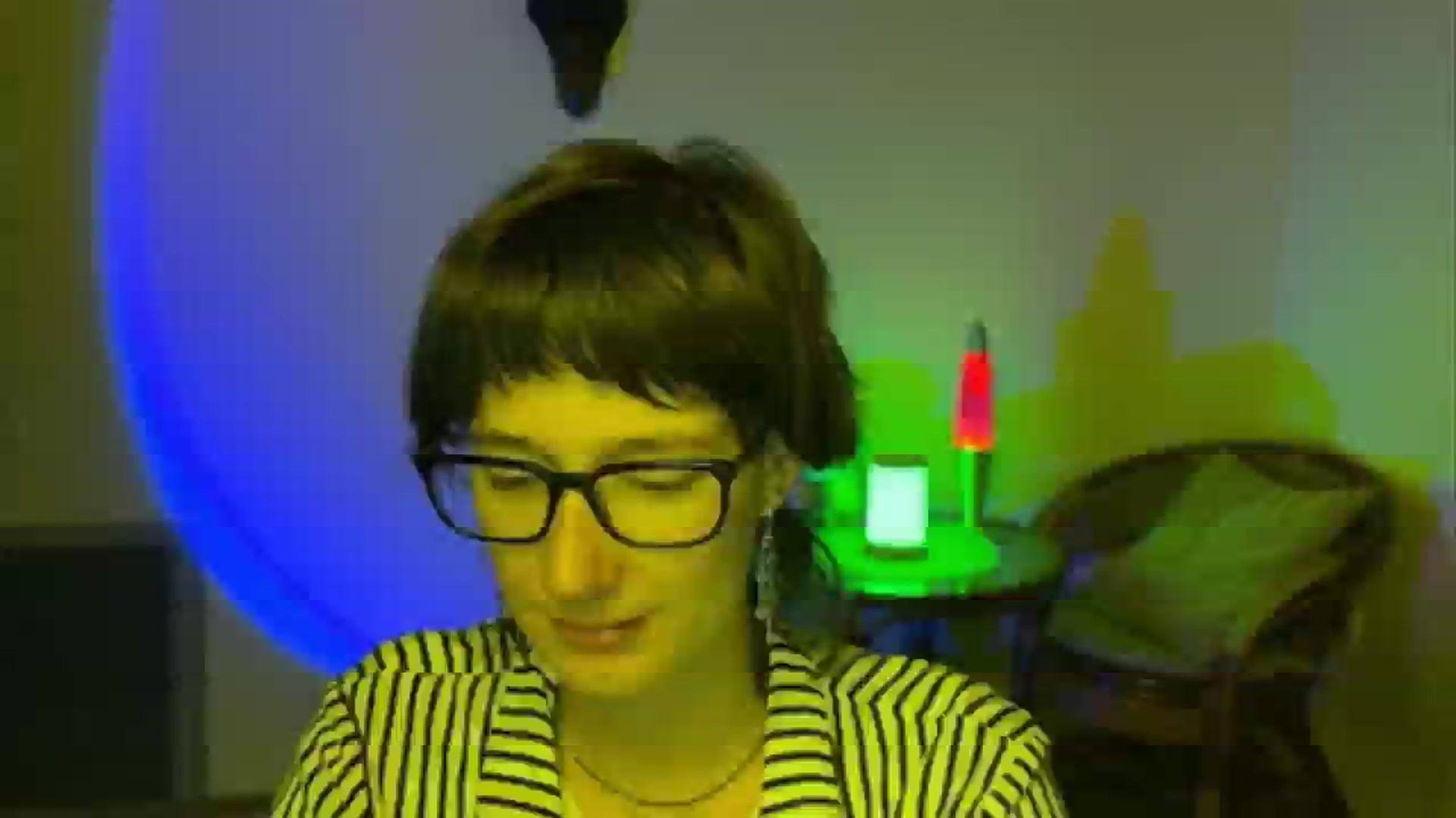 Gallery image thumbnail from LoooneyTunes's myfreecams stream on, 06/13/2025, 19:55 image 5 of 20