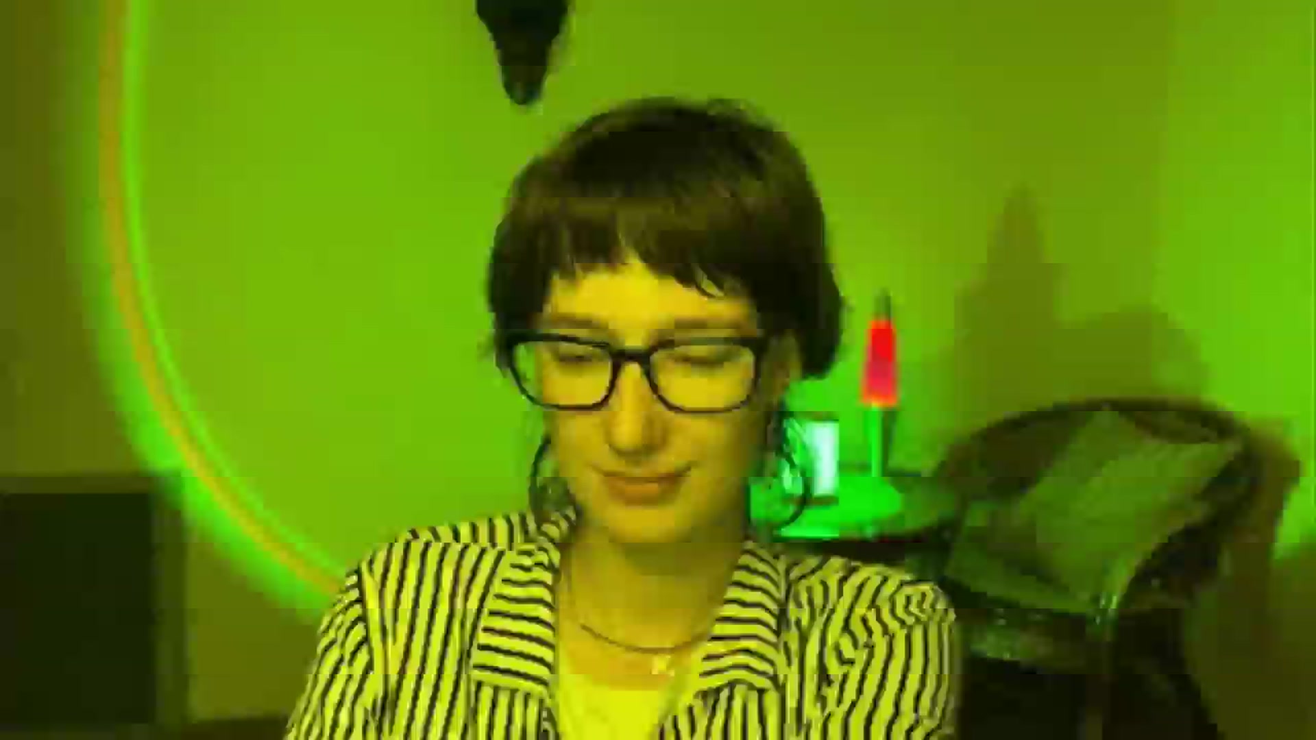 Gallery image thumbnail from LoooneyTunes's myfreecams stream on, 06/13/2025, 20:14 image 2 of 20