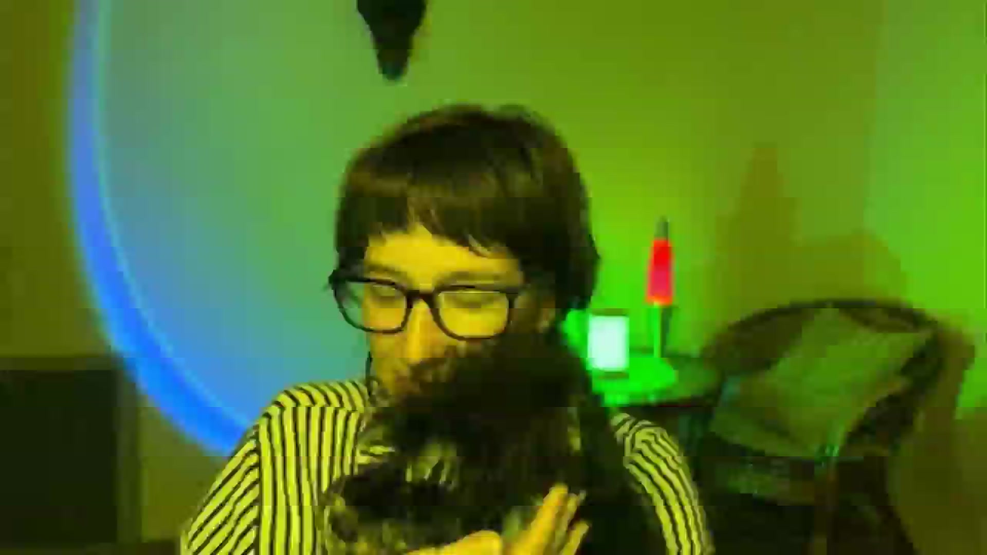 Gallery image thumbnail from LoooneyTunes's myfreecams stream on, 06/13/2025, 20:14 image 11 of 20