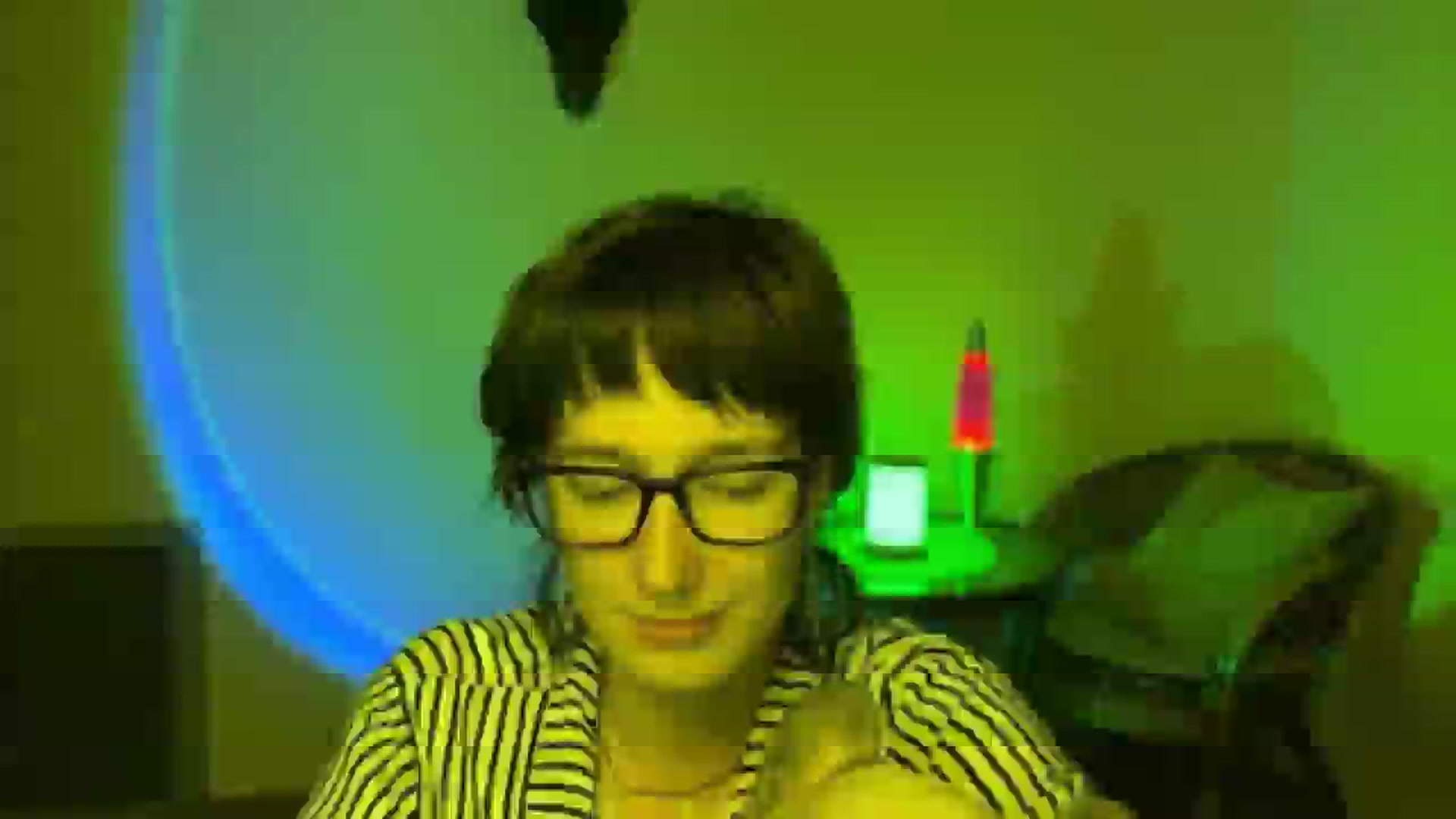 Gallery image thumbnail from LoooneyTunes's myfreecams stream on, 06/13/2025, 21:13 image 4 of 20