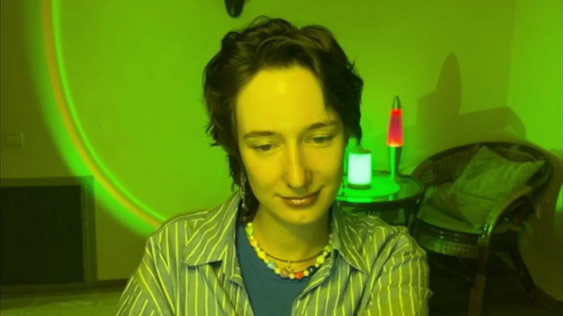 Gallery image thumbnail from LoooneyTunes's myfreecams stream on, 06/14/2025, 20:38 image 19 of 20