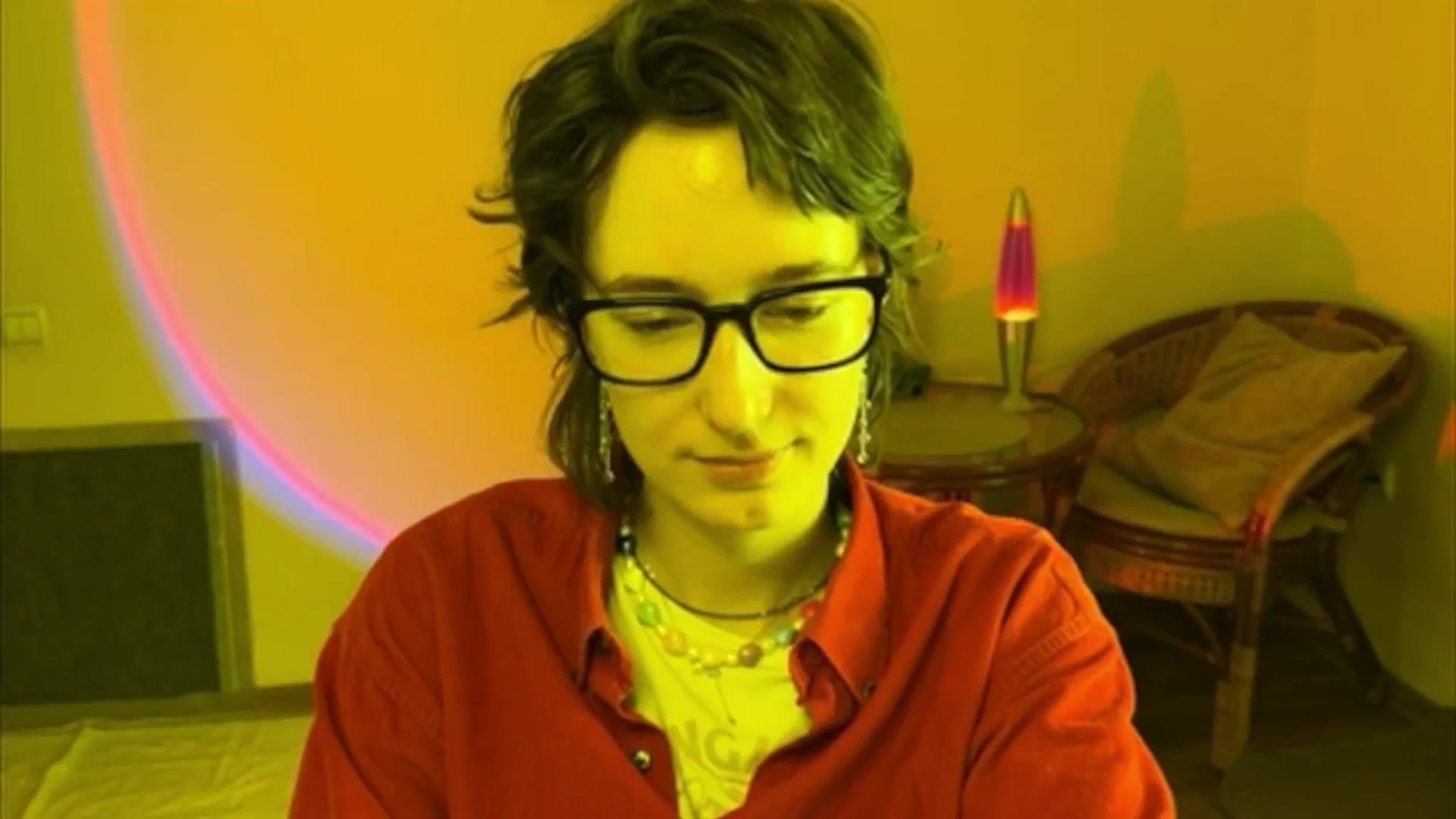Gallery image thumbnail from LoooneyTunes's myfreecams stream on, 06/15/2025, 13:59 image 7 of 20