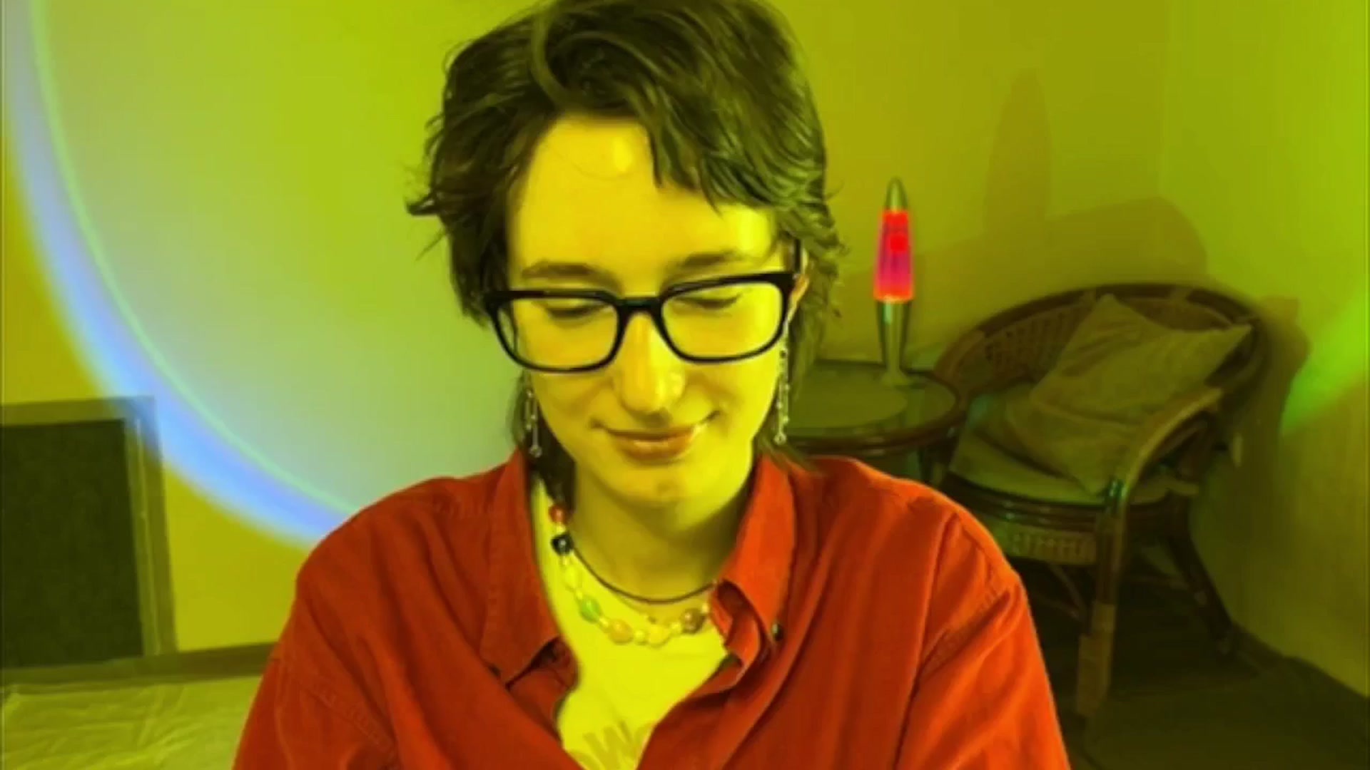 Gallery image thumbnail from LoooneyTunes's myfreecams stream on, 06/15/2025, 15:40 image 18 of 20