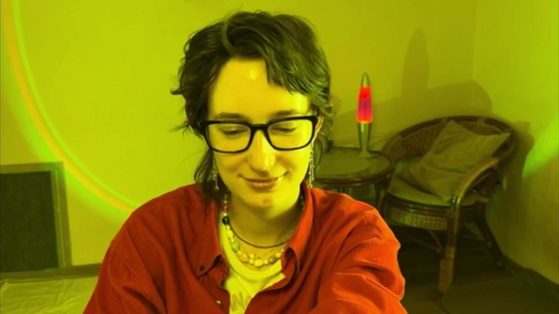 Gallery image thumbnail from LoooneyTunes's myfreecams stream on, 06/15/2025, 15:40 image 10 of 20