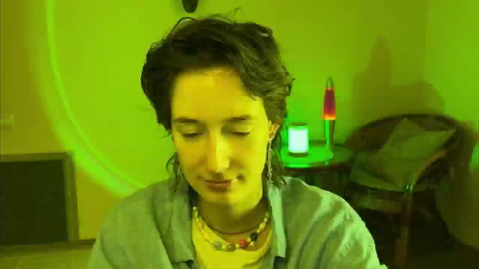 Gallery image thumbnail from LoooneyTunes's myfreecams stream on, 06/16/2025, 13:11 image 2 of 20