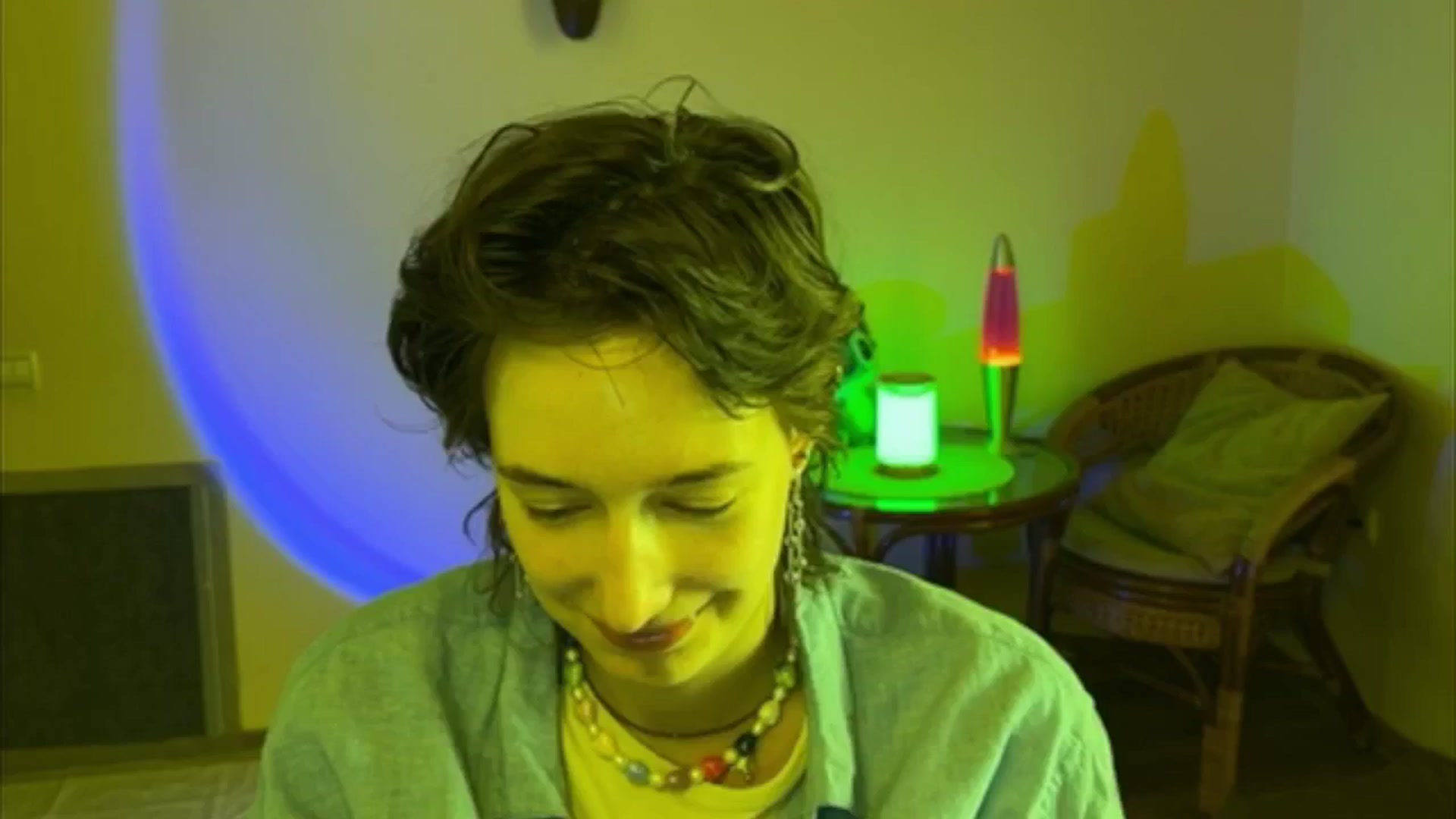 Gallery image thumbnail from LoooneyTunes's myfreecams stream on, 06/16/2025, 13:11 image 11 of 20