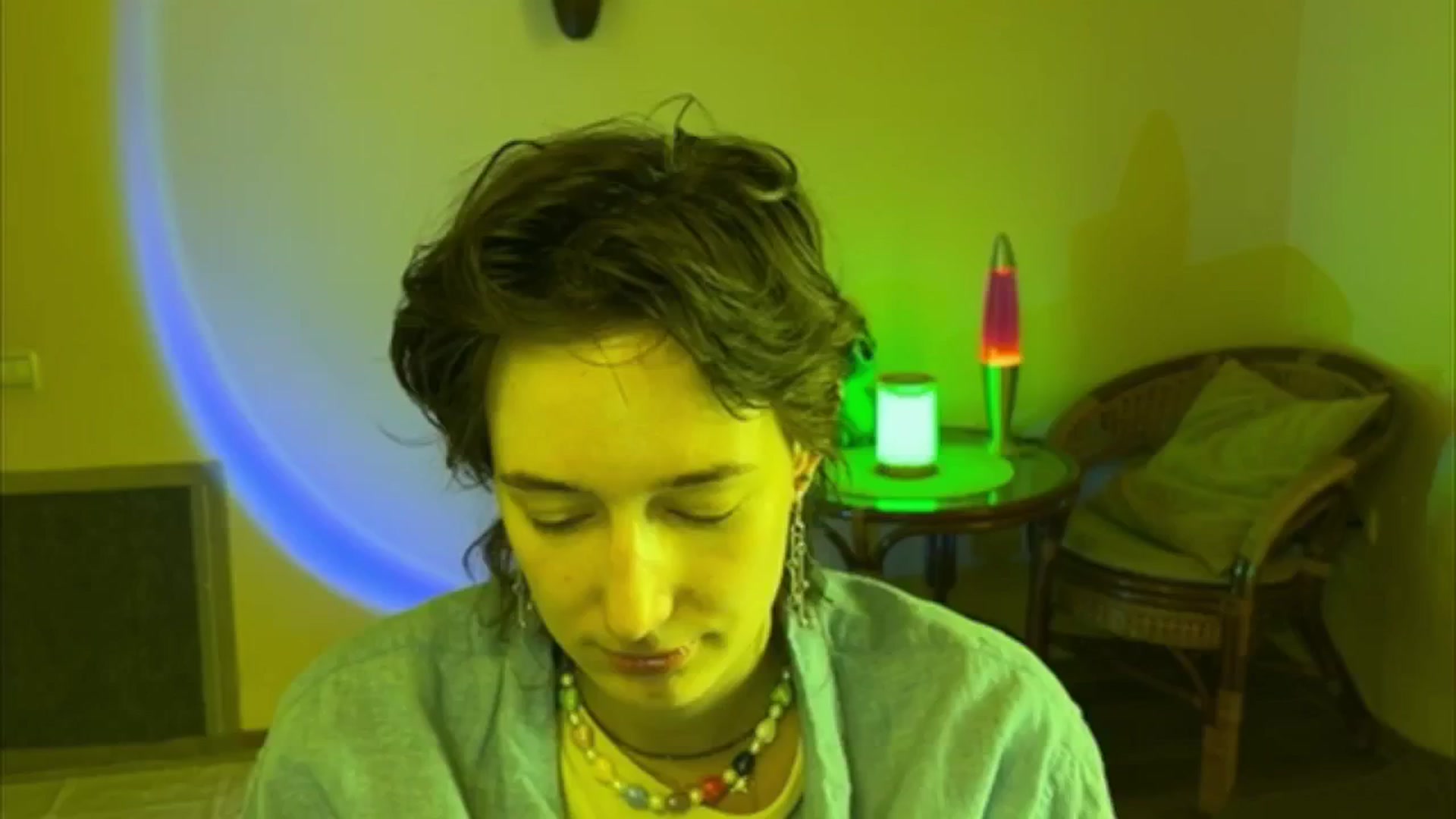 Gallery image thumbnail from LoooneyTunes's myfreecams stream on, 06/16/2025, 13:11 image 17 of 20