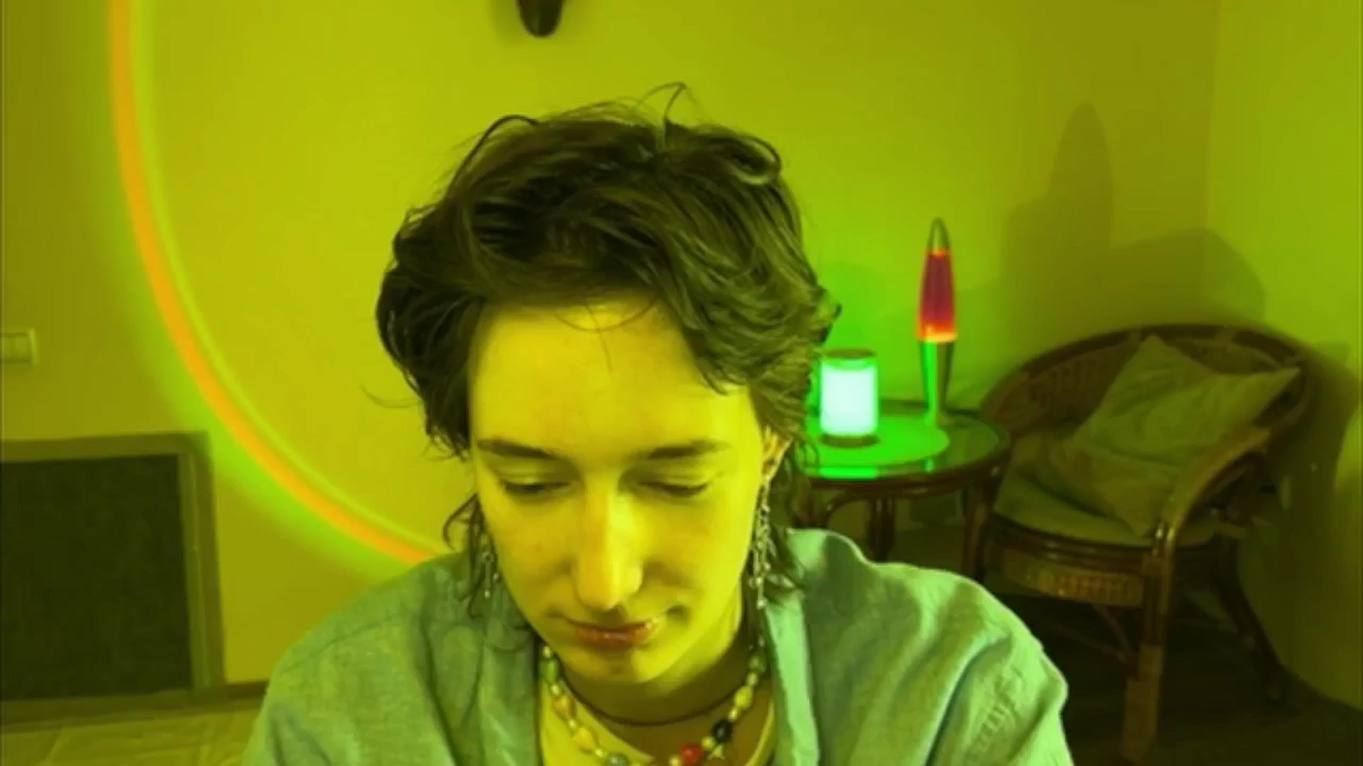 Gallery image thumbnail from LoooneyTunes's myfreecams stream on, 06/16/2025, 13:11 image 8 of 20