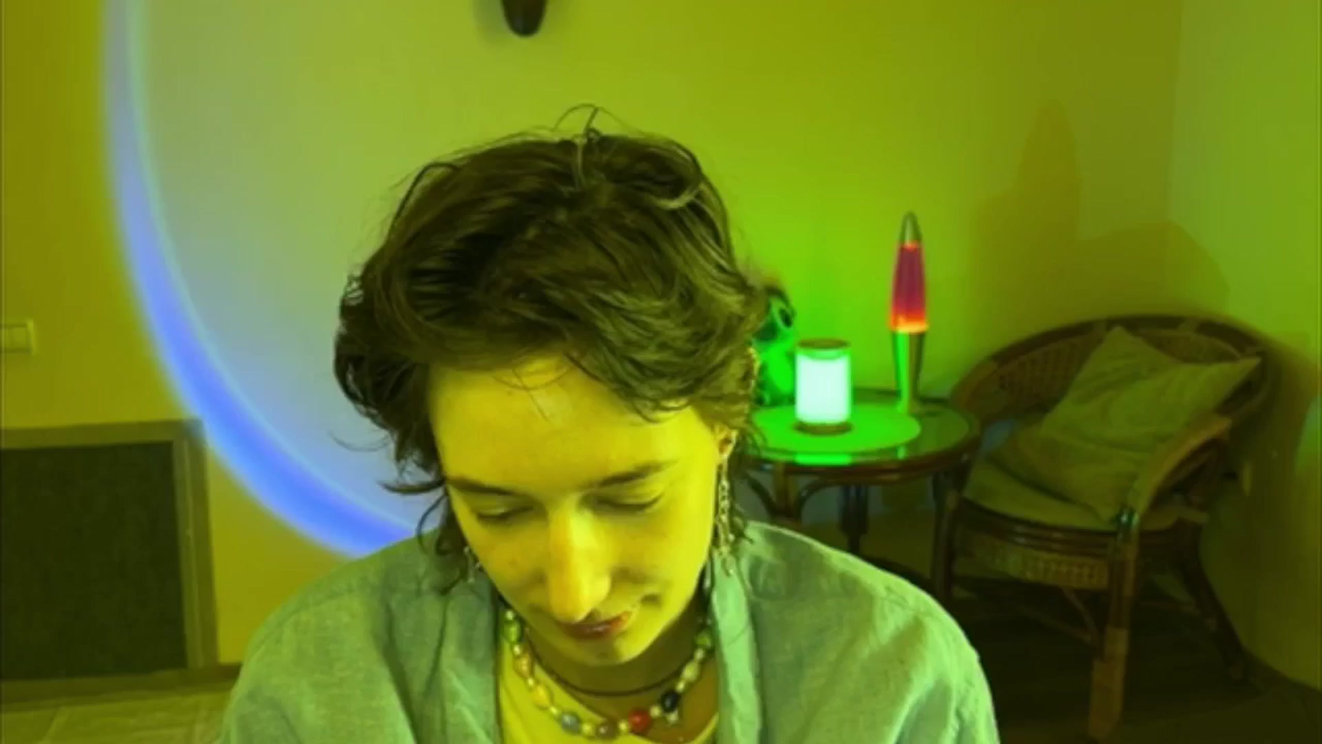 Gallery image thumbnail from LoooneyTunes's myfreecams stream on, 06/16/2025, 13:11 image 19 of 20