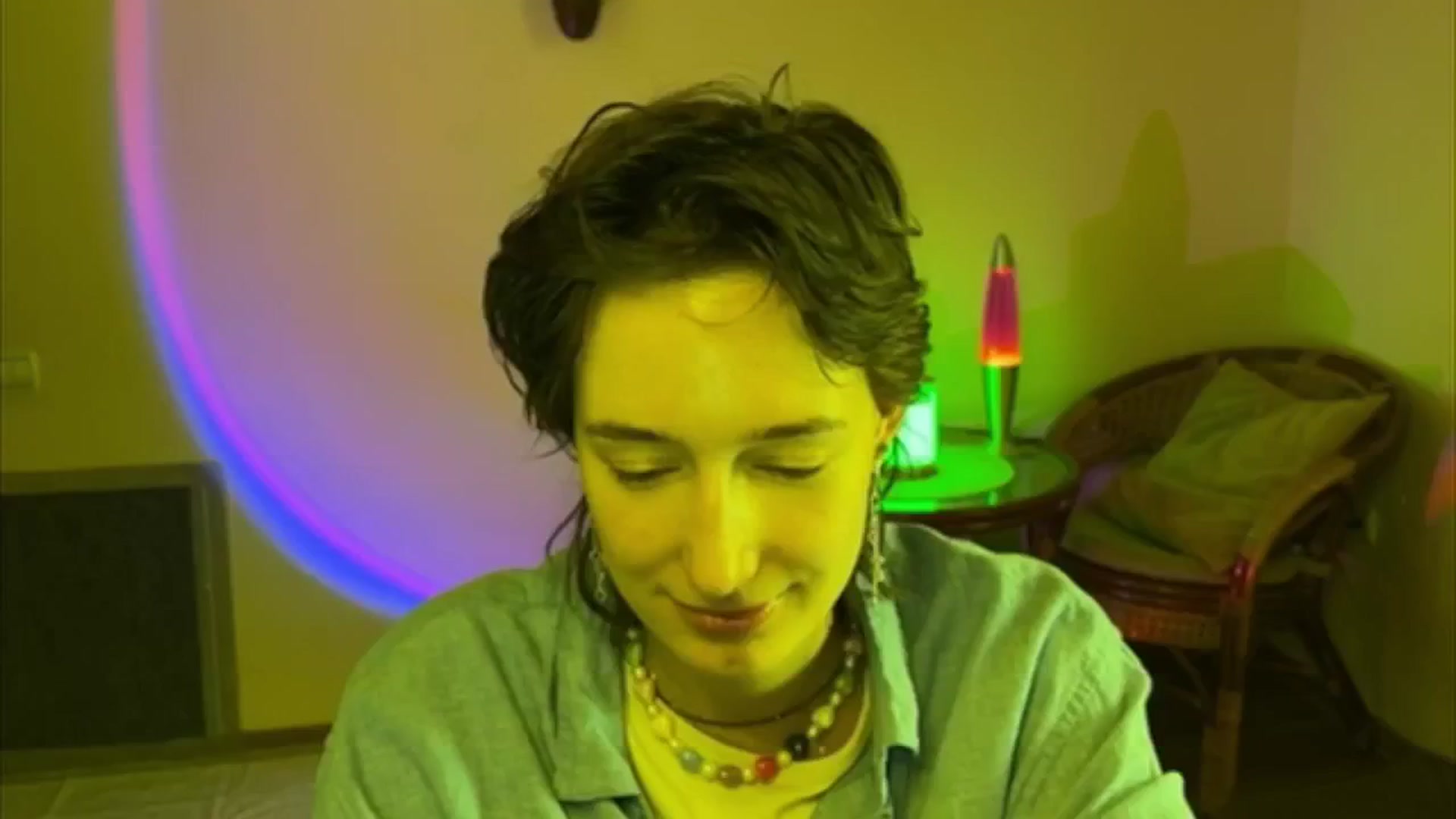 Gallery image thumbnail from LoooneyTunes's myfreecams stream on, 06/16/2025, 13:56 image 1 of 20